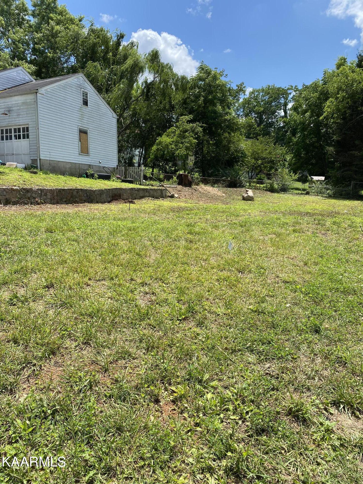2815 Maxwell Street Knoxville TN 37917