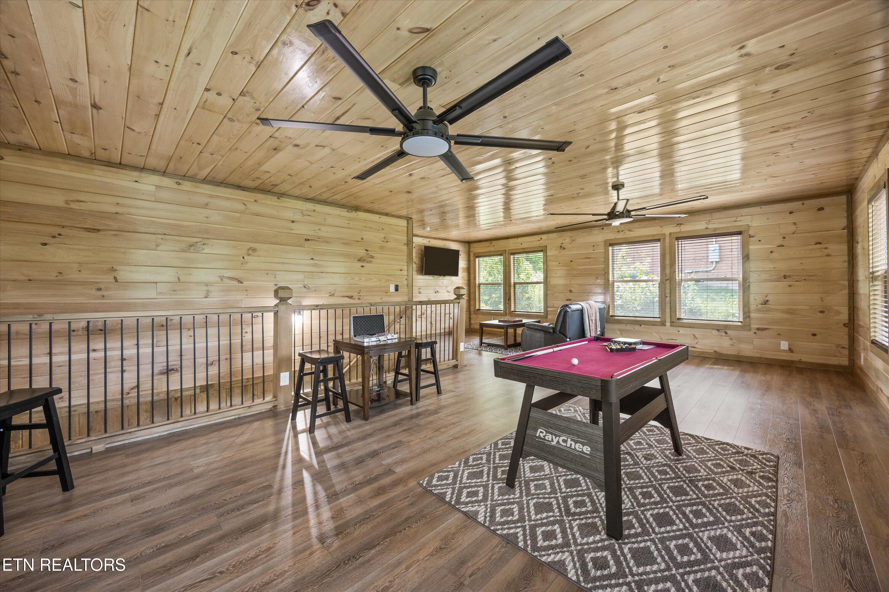 3194 Emerald Springs Loop Sevierville TN 37862