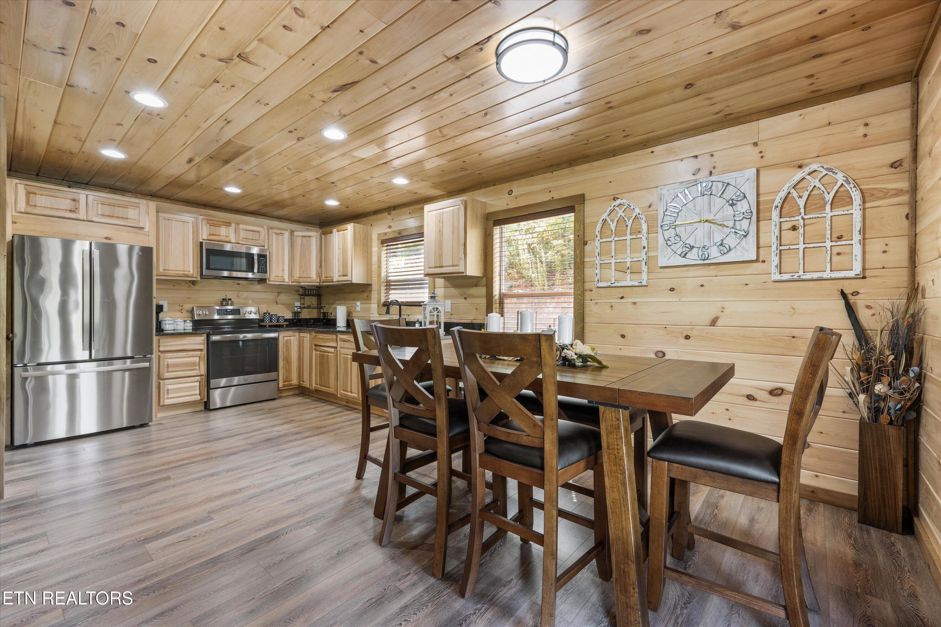 3194 Emerald Springs Loop Sevierville TN 37862