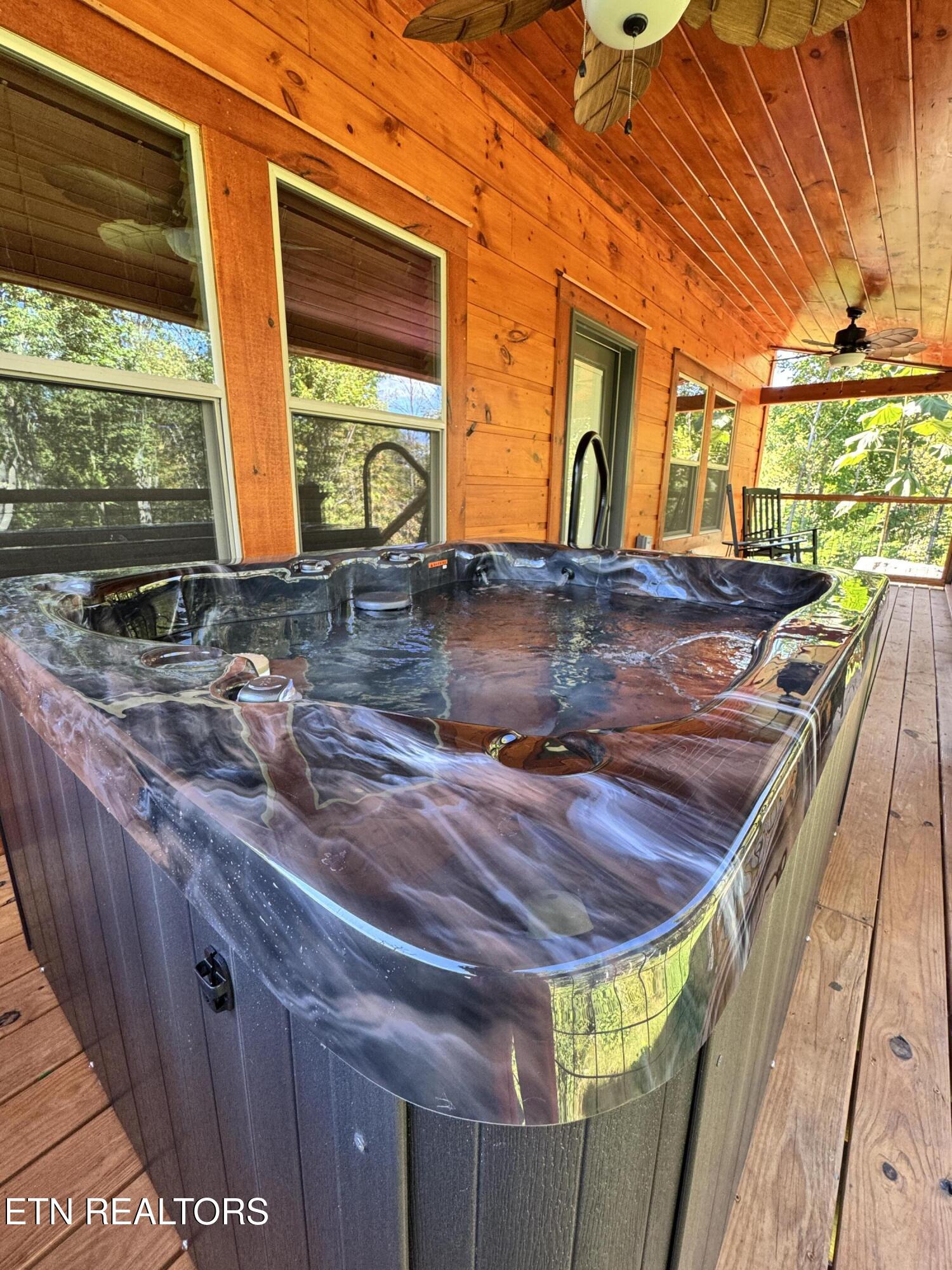 3194 Emerald Springs Loop Sevierville TN 37862