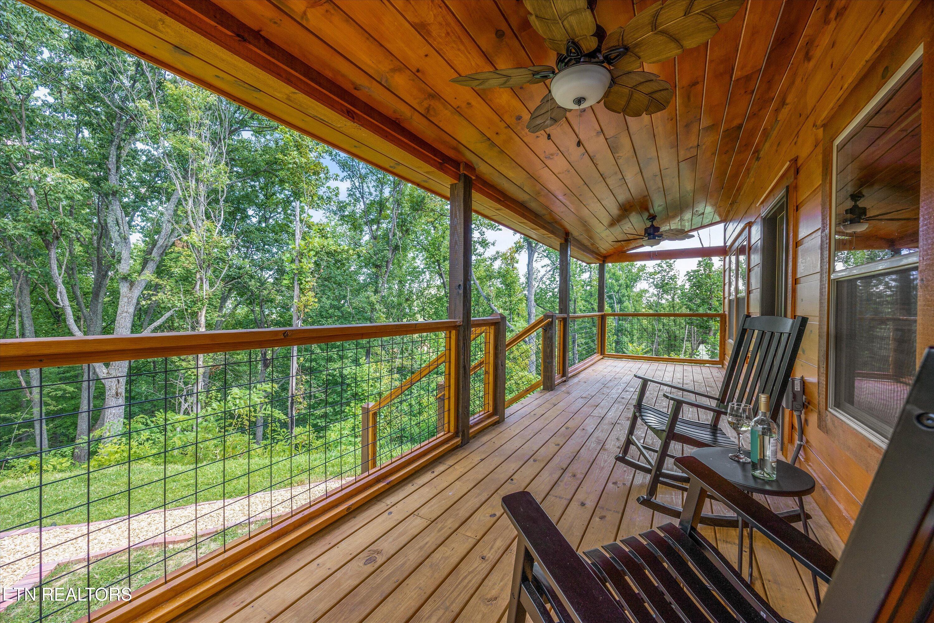 3194 Emerald Springs Loop Sevierville TN 37862