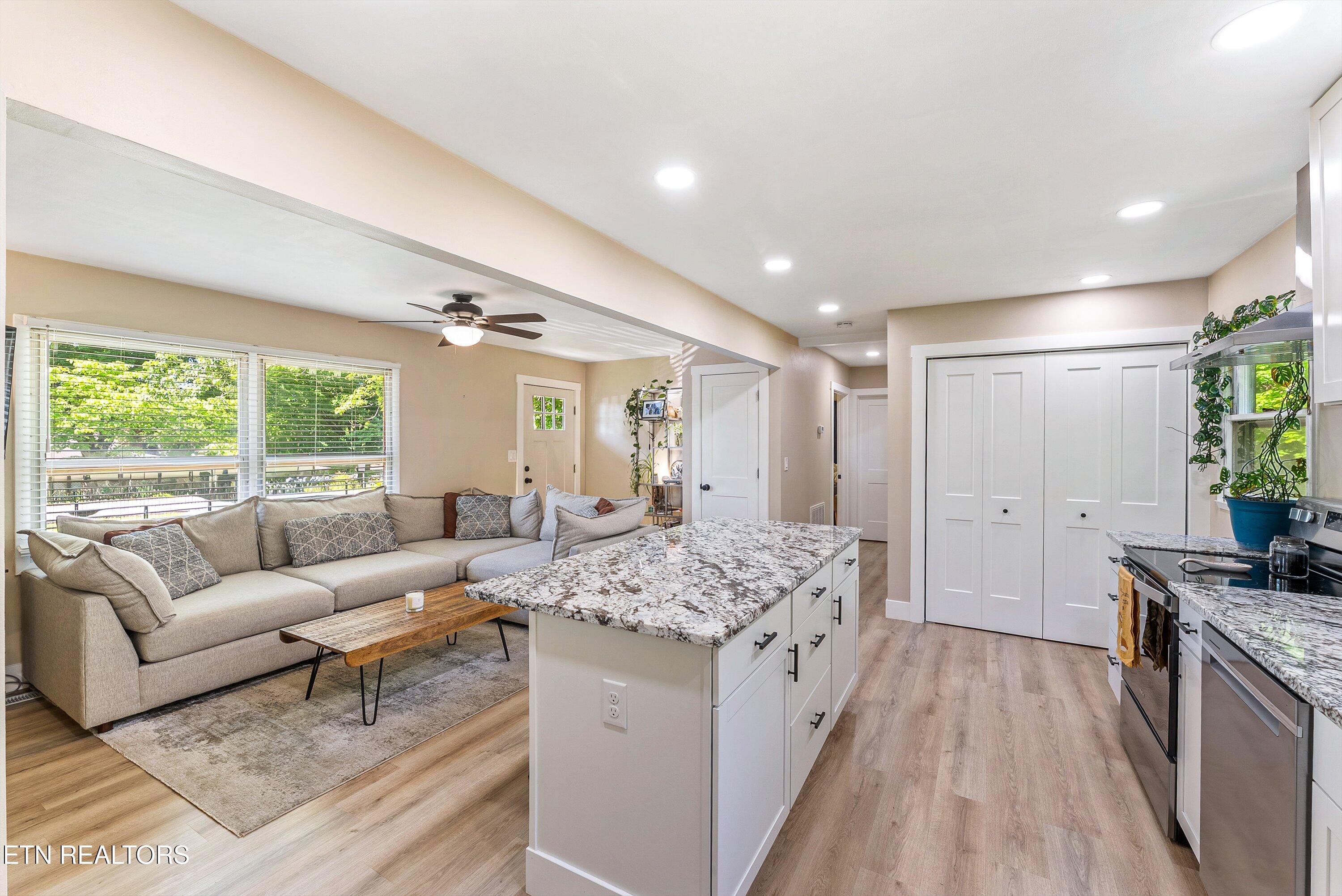 103 Loyola Lane Oak Ridge TN 37830