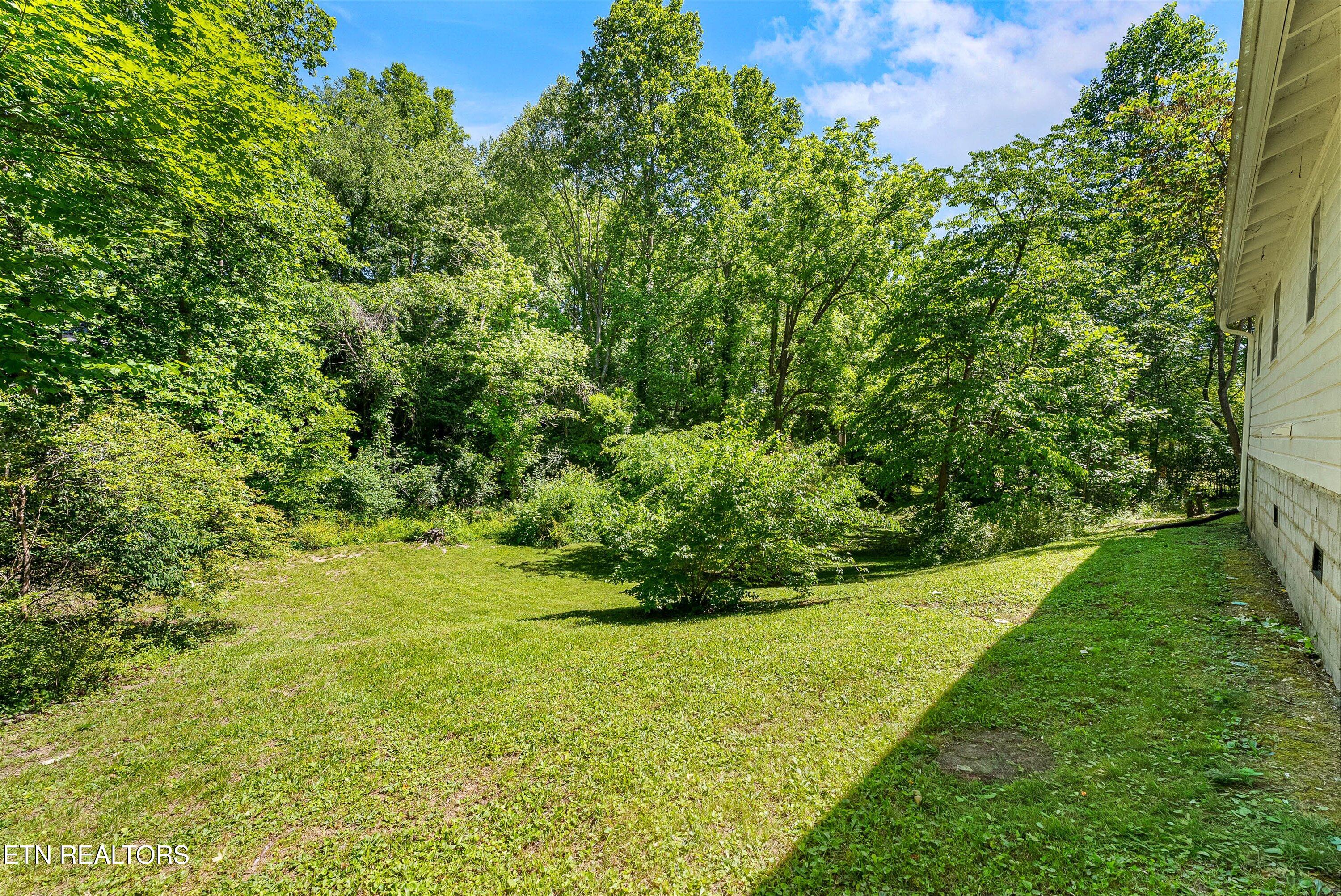 103 Loyola Lane Oak Ridge TN 37830