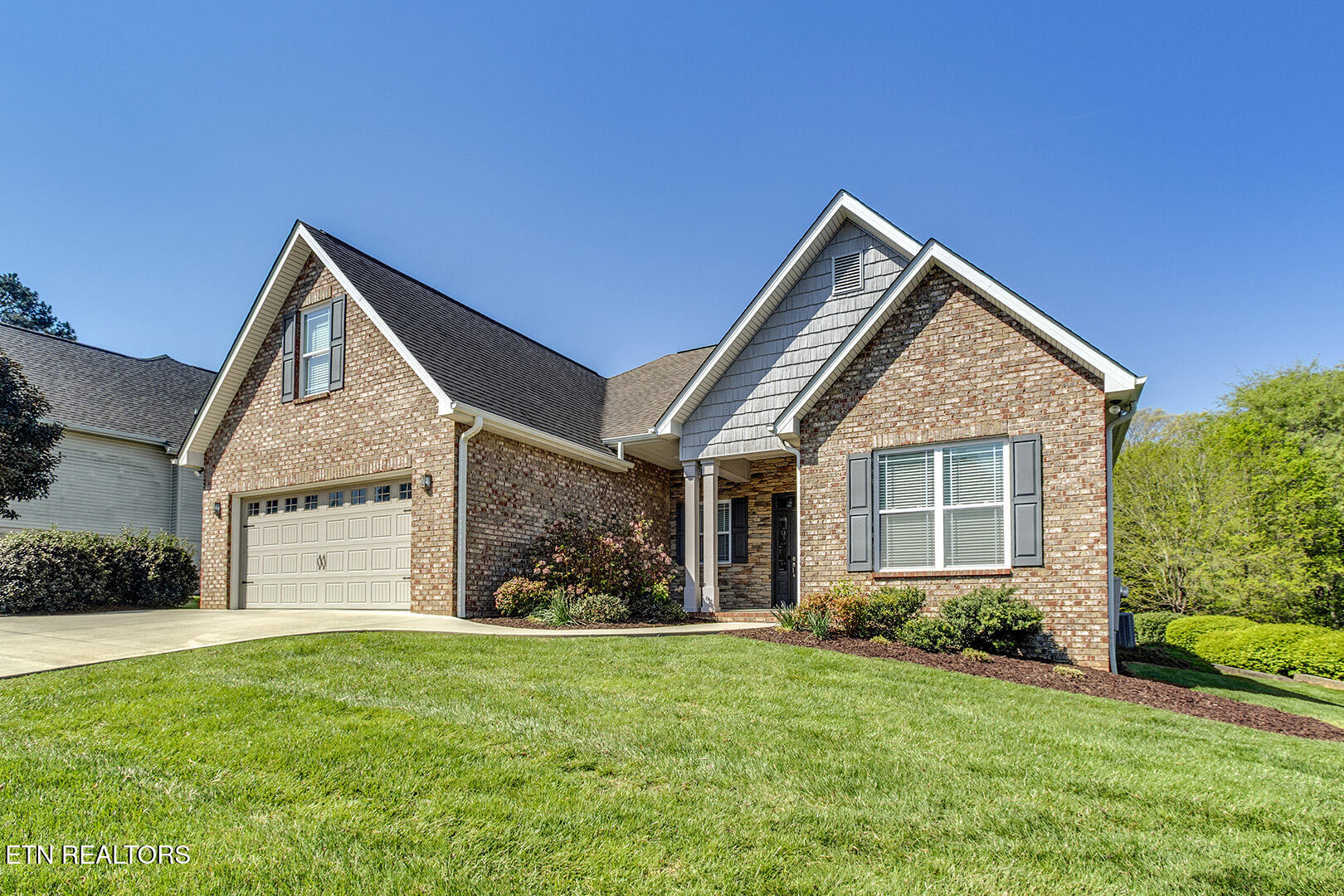 415 Skiatook Lane Loudon TN 37774