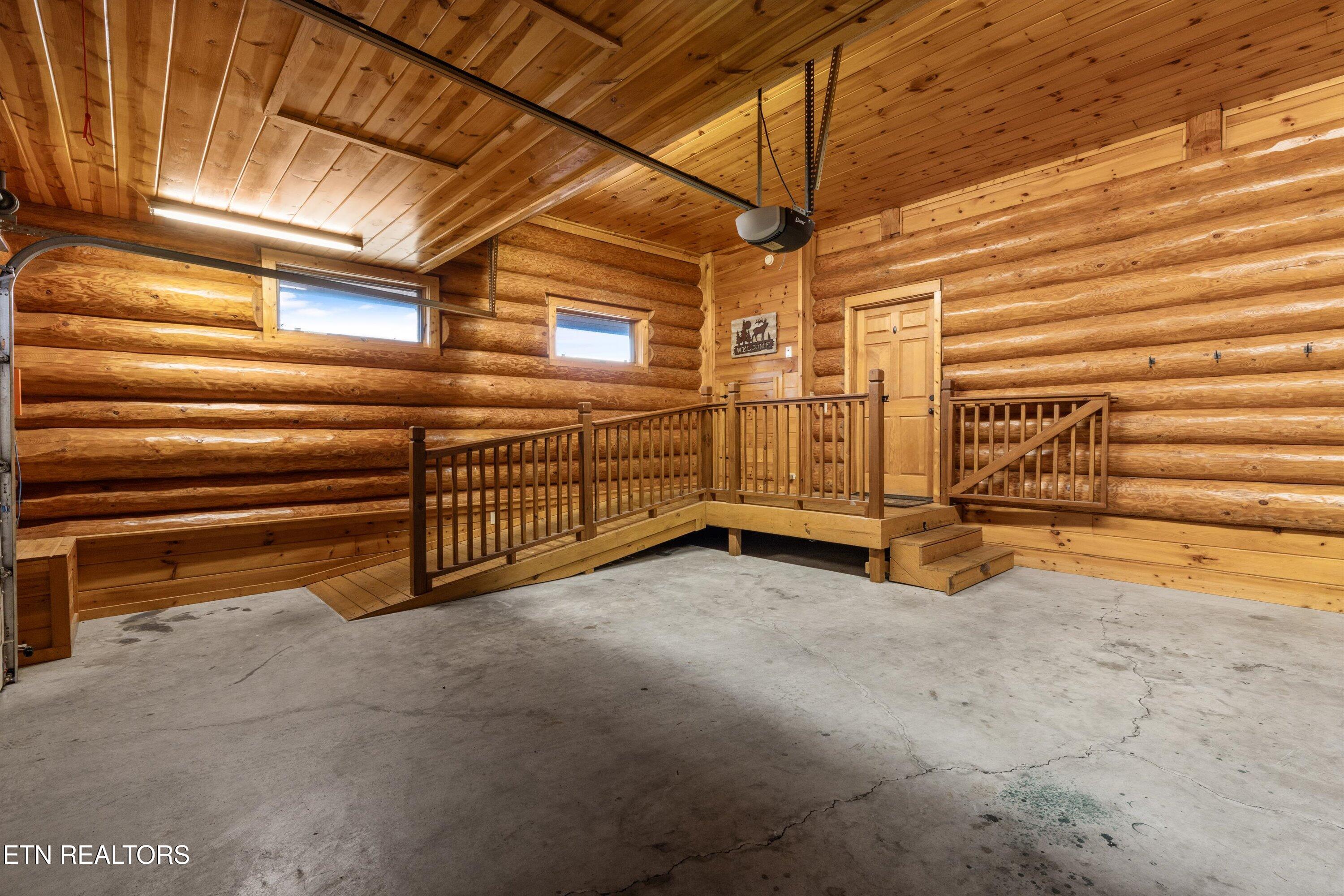 2436 Smoky Vista Way Sevierville TN 37862