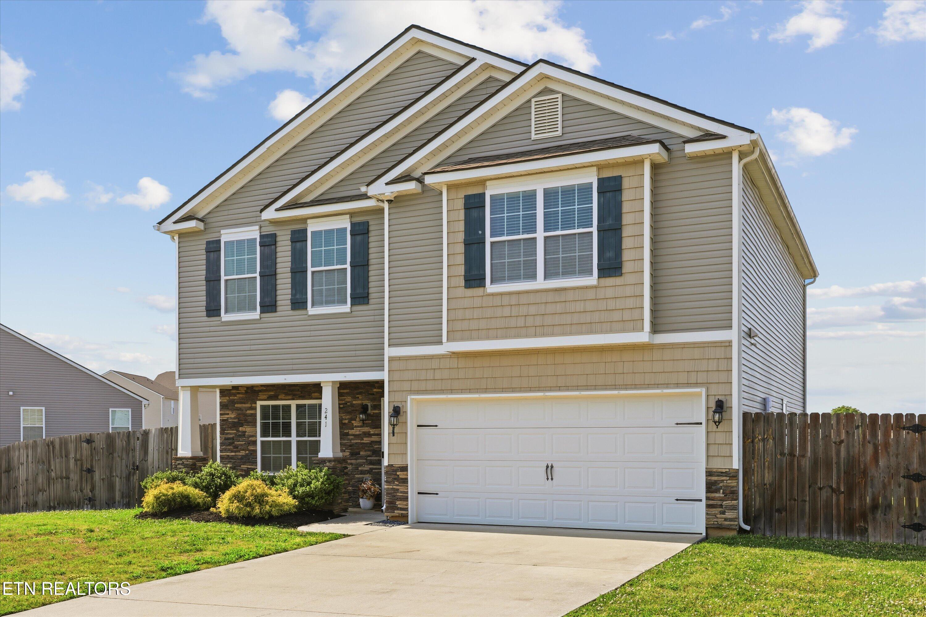 241 Gail Lane Lenoir City TN 37772