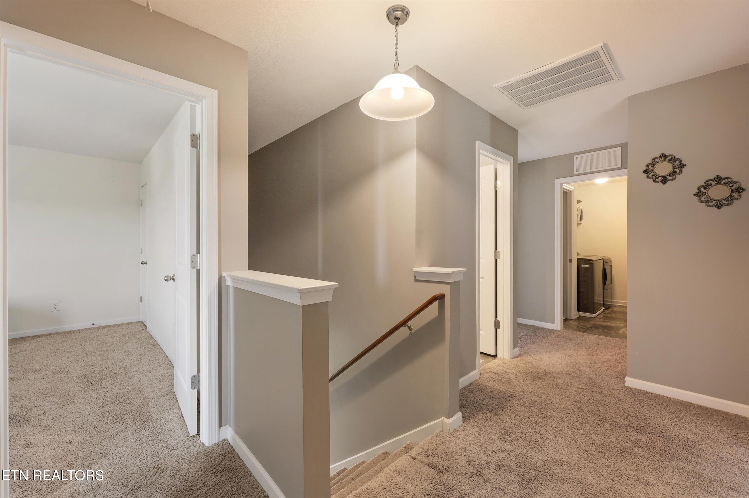 241 Gail Lane Lenoir City TN 37772