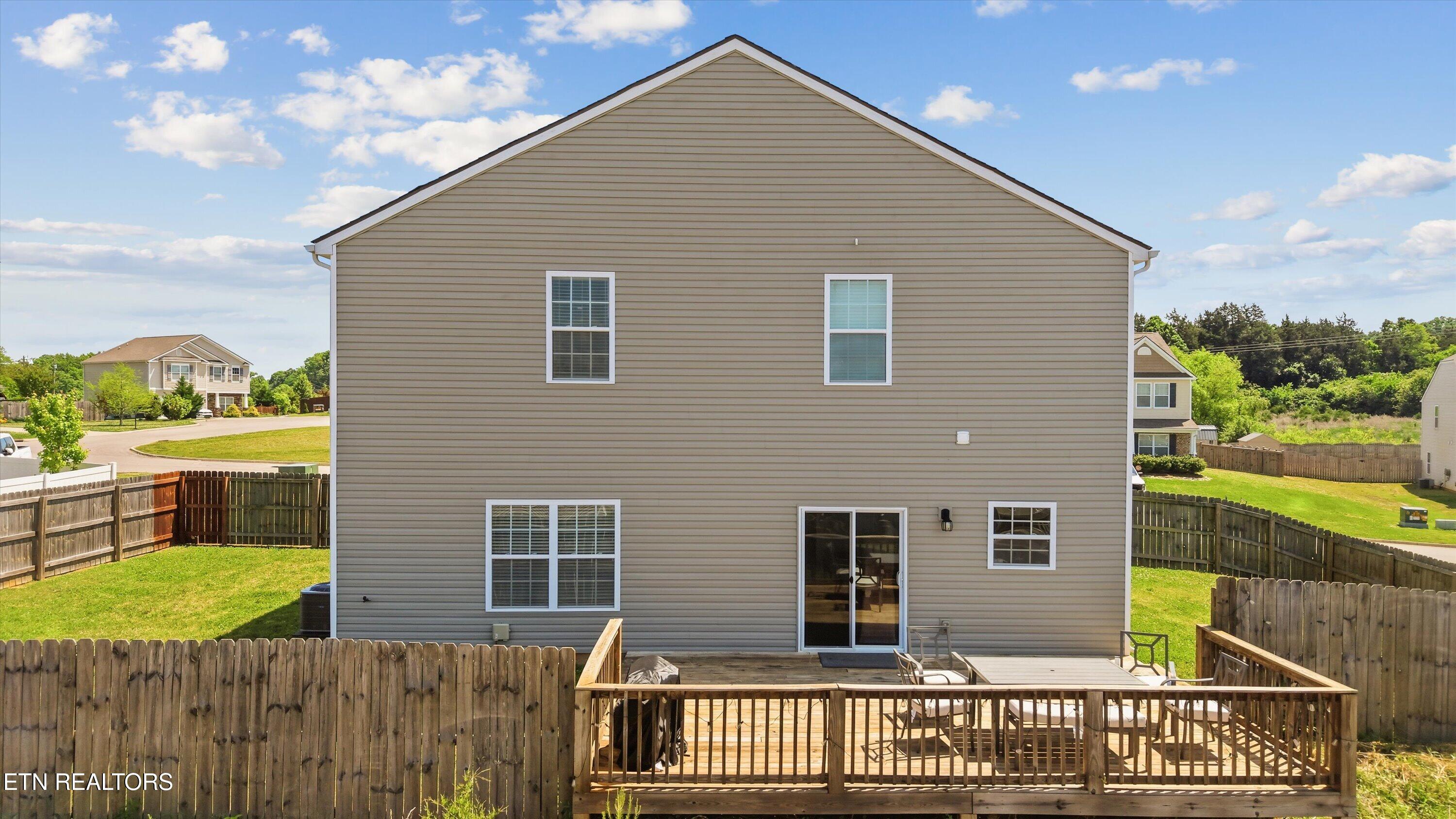 241 Gail Lane Lenoir City TN 37772