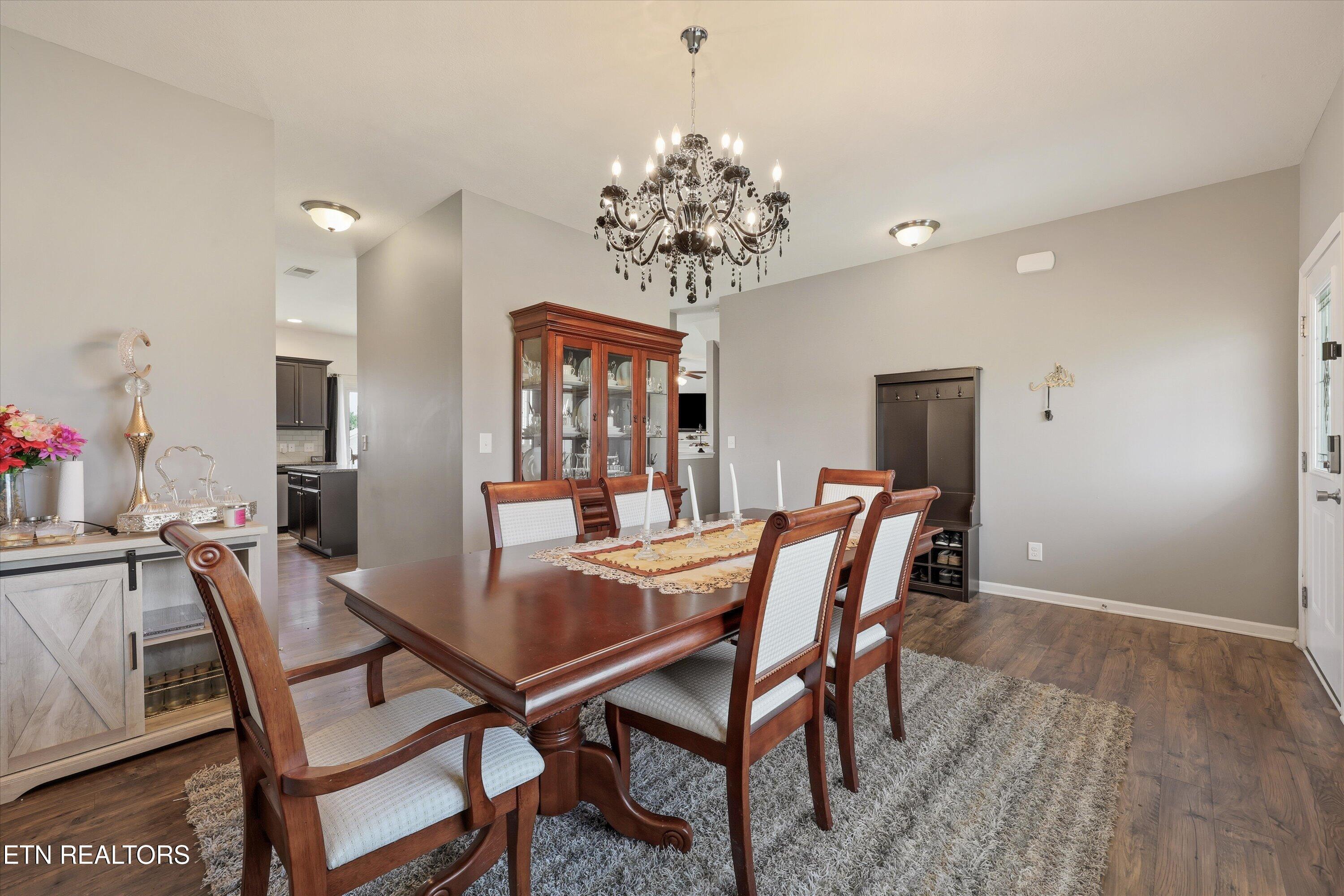 241 Gail Lane Lenoir City TN 37772