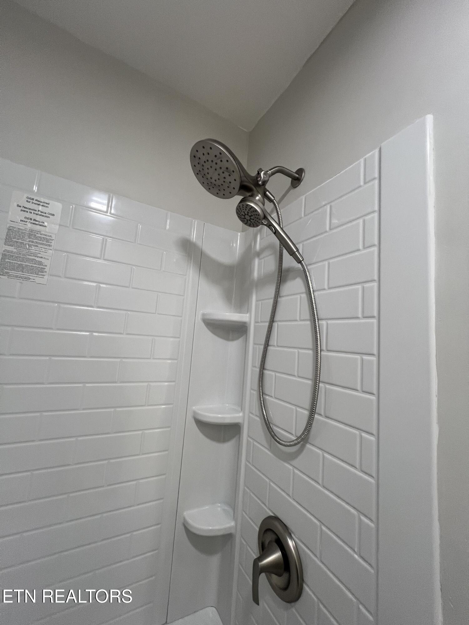 311 Jane Way Lane Jacksboro TN 37757