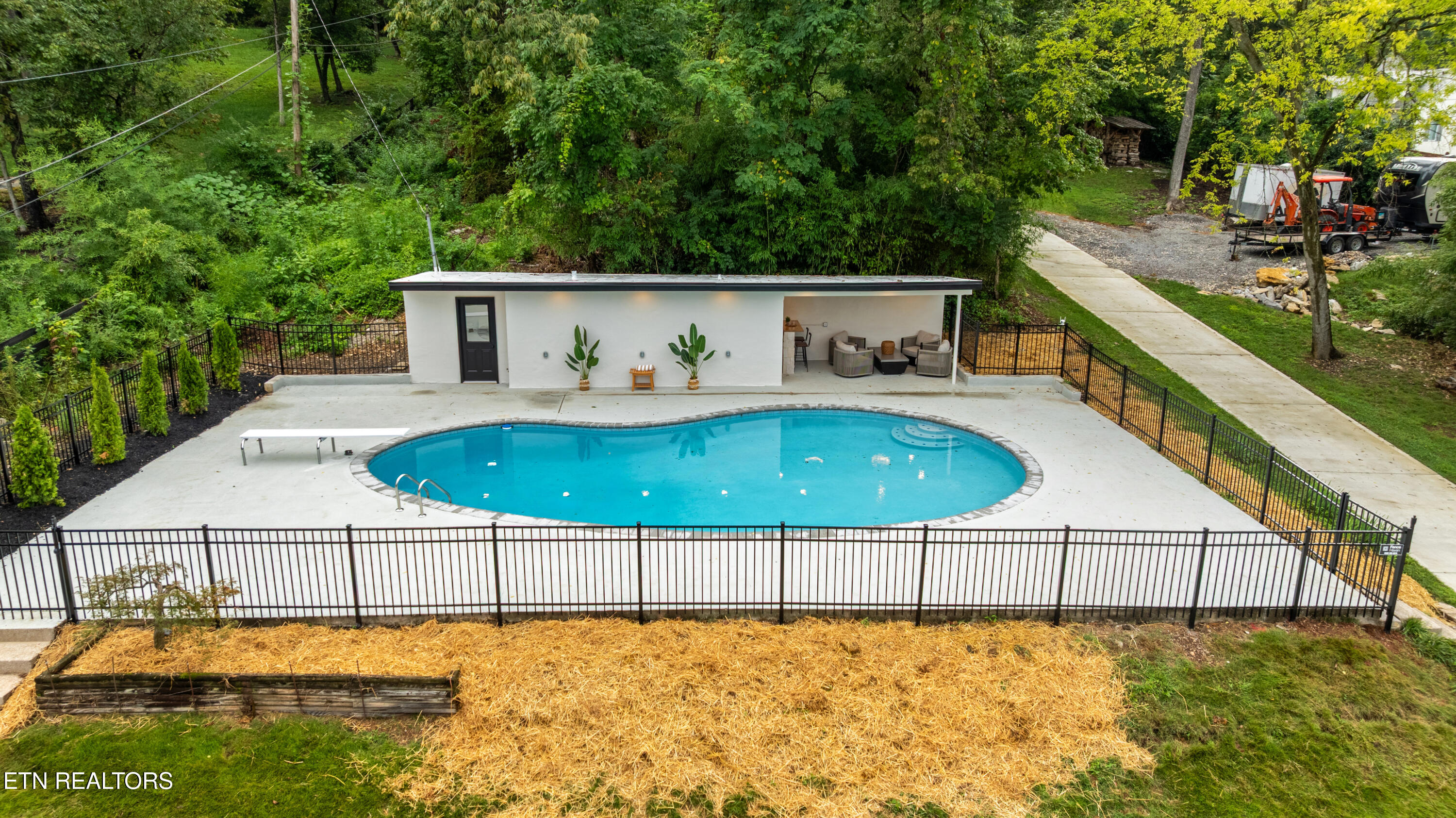 1233 Cherokee Boulevard Knoxville TN 37919