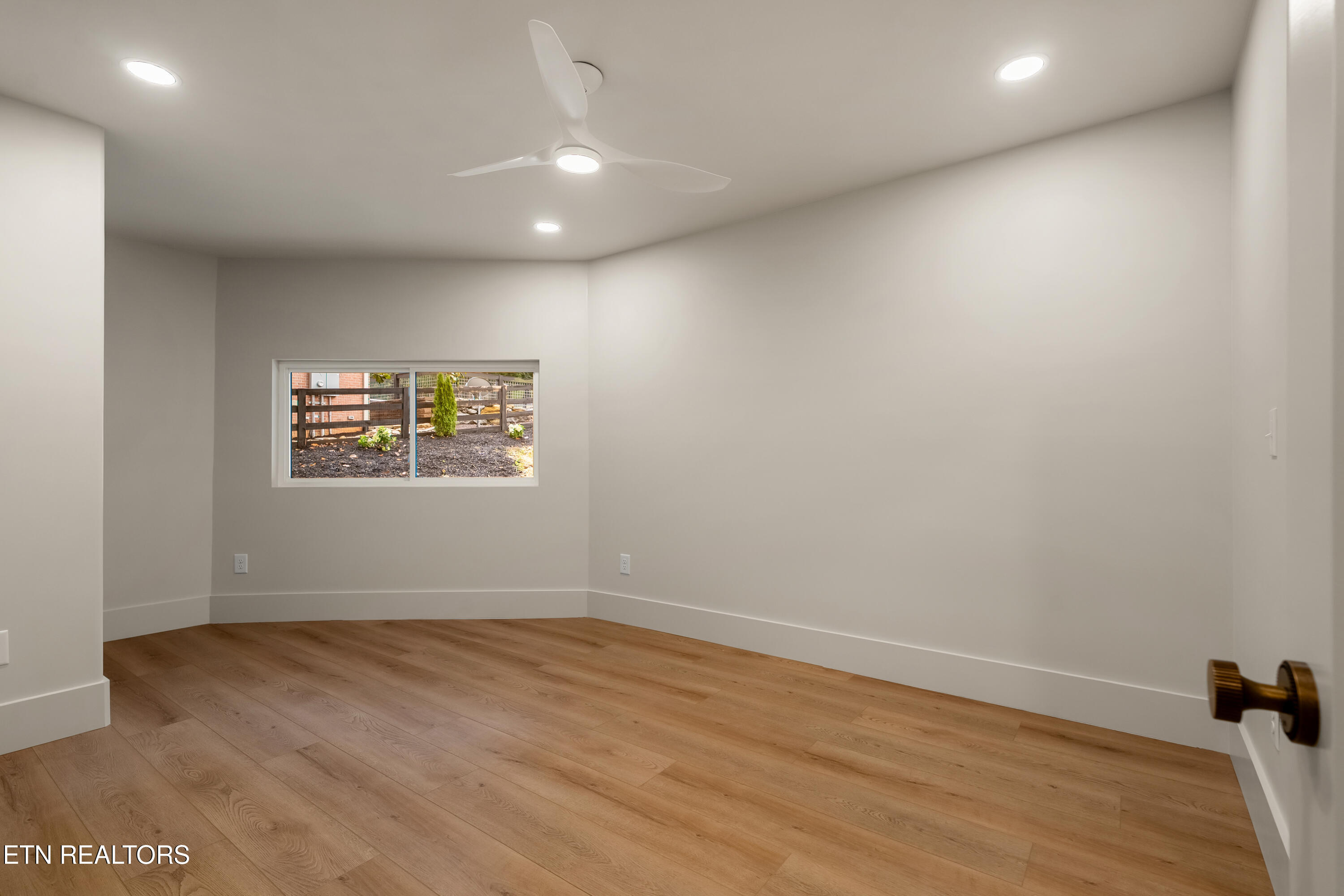 1233 Cherokee Boulevard Knoxville TN 37919