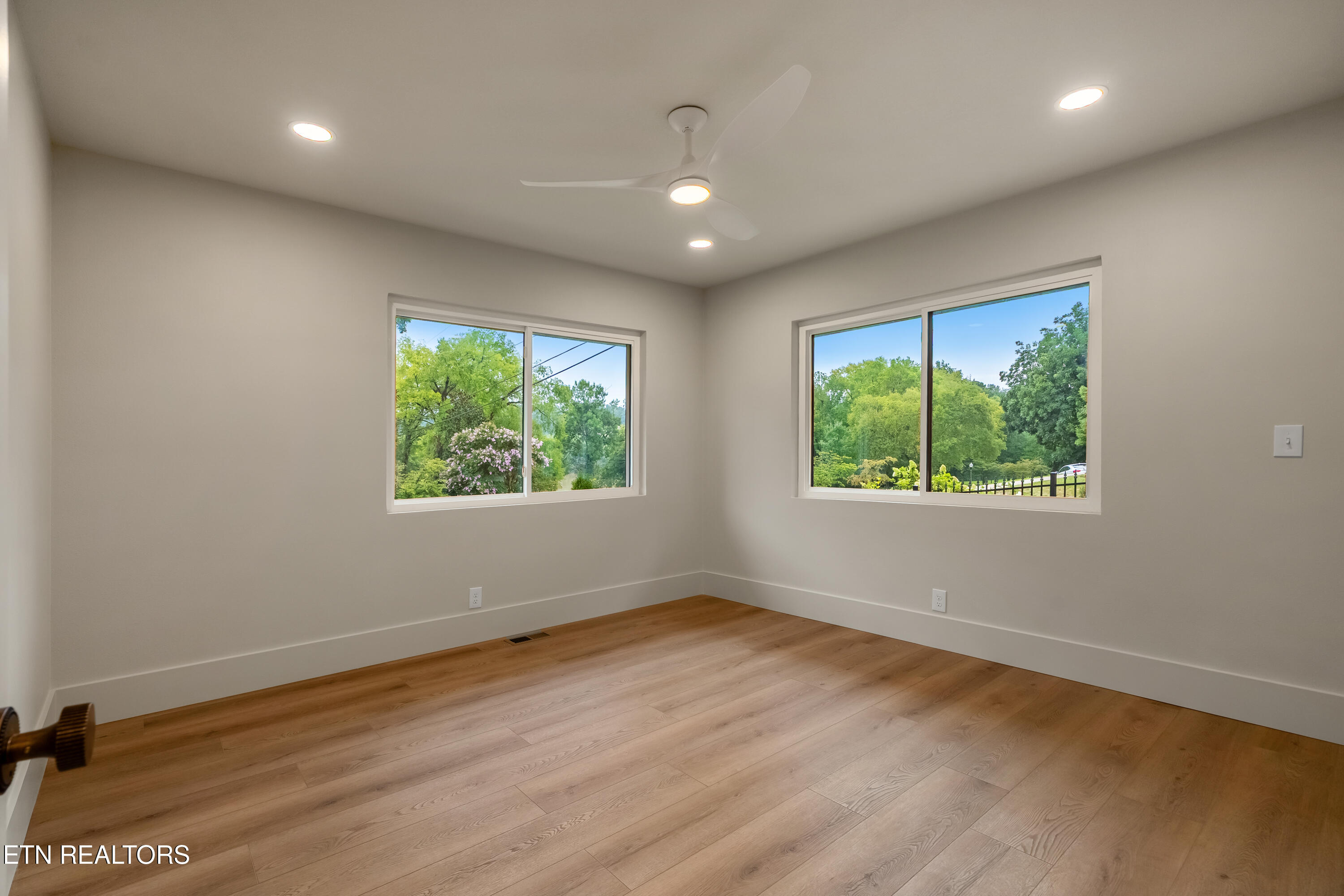 1233 Cherokee Boulevard Knoxville TN 37919