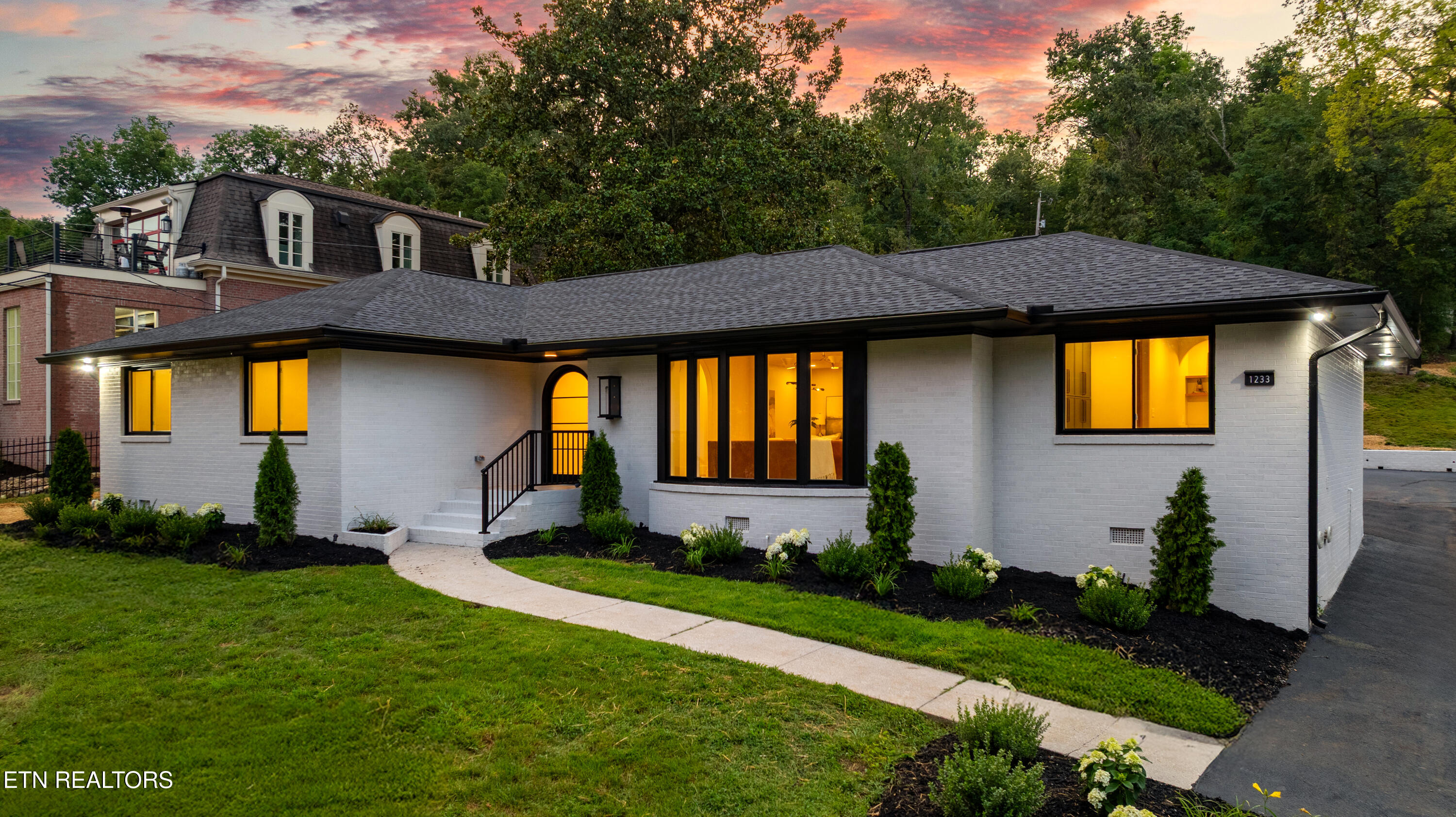 1233 Cherokee Boulevard Knoxville TN 37919