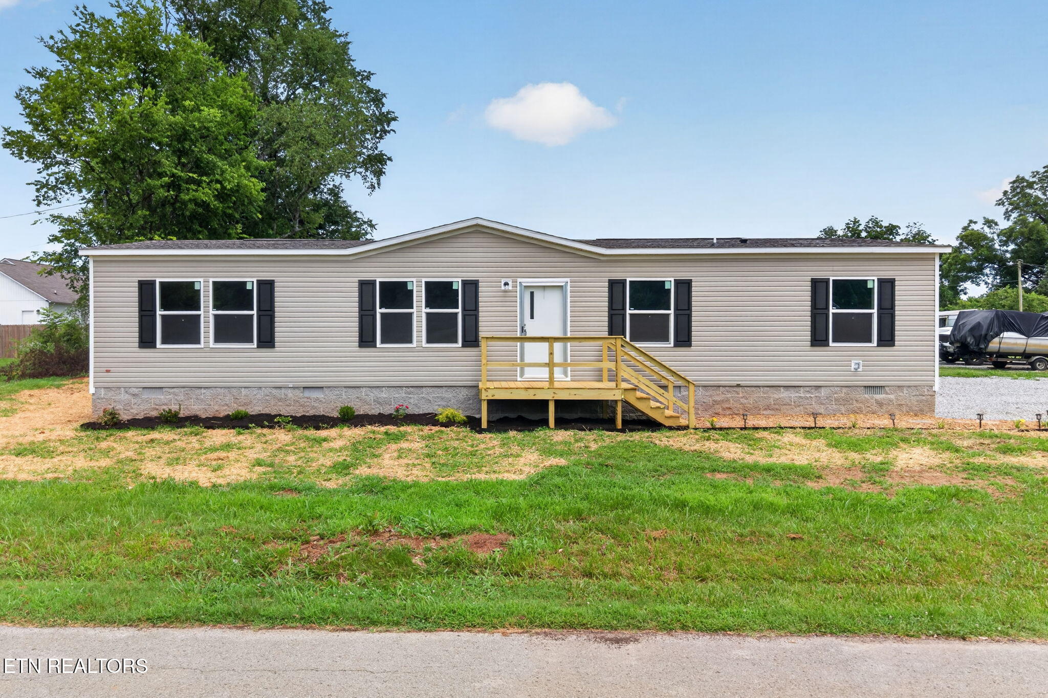198 C Ray Ward Street Doyle TN 38559
