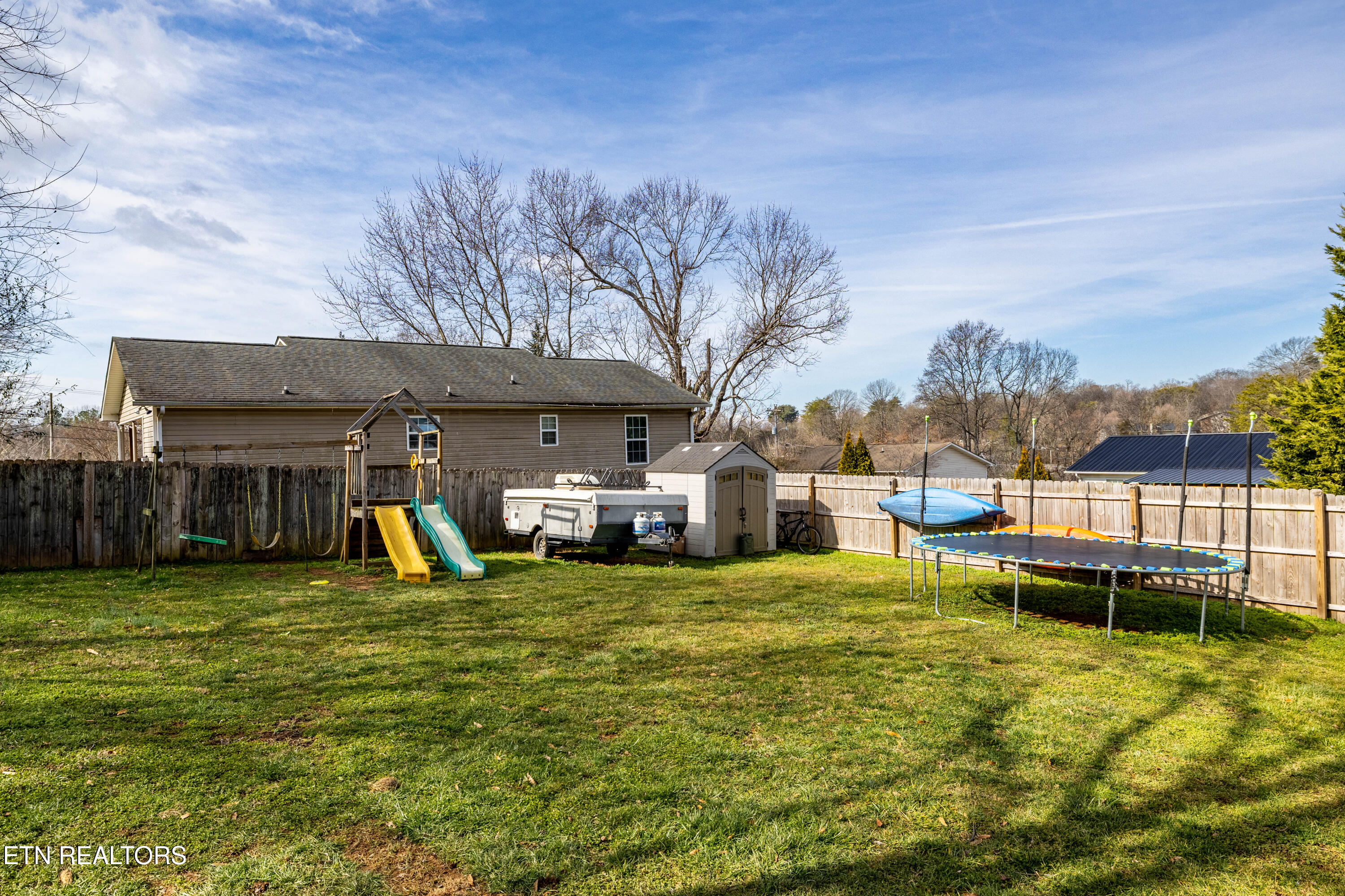 1115 Fielding Drive Maryville TN 37804