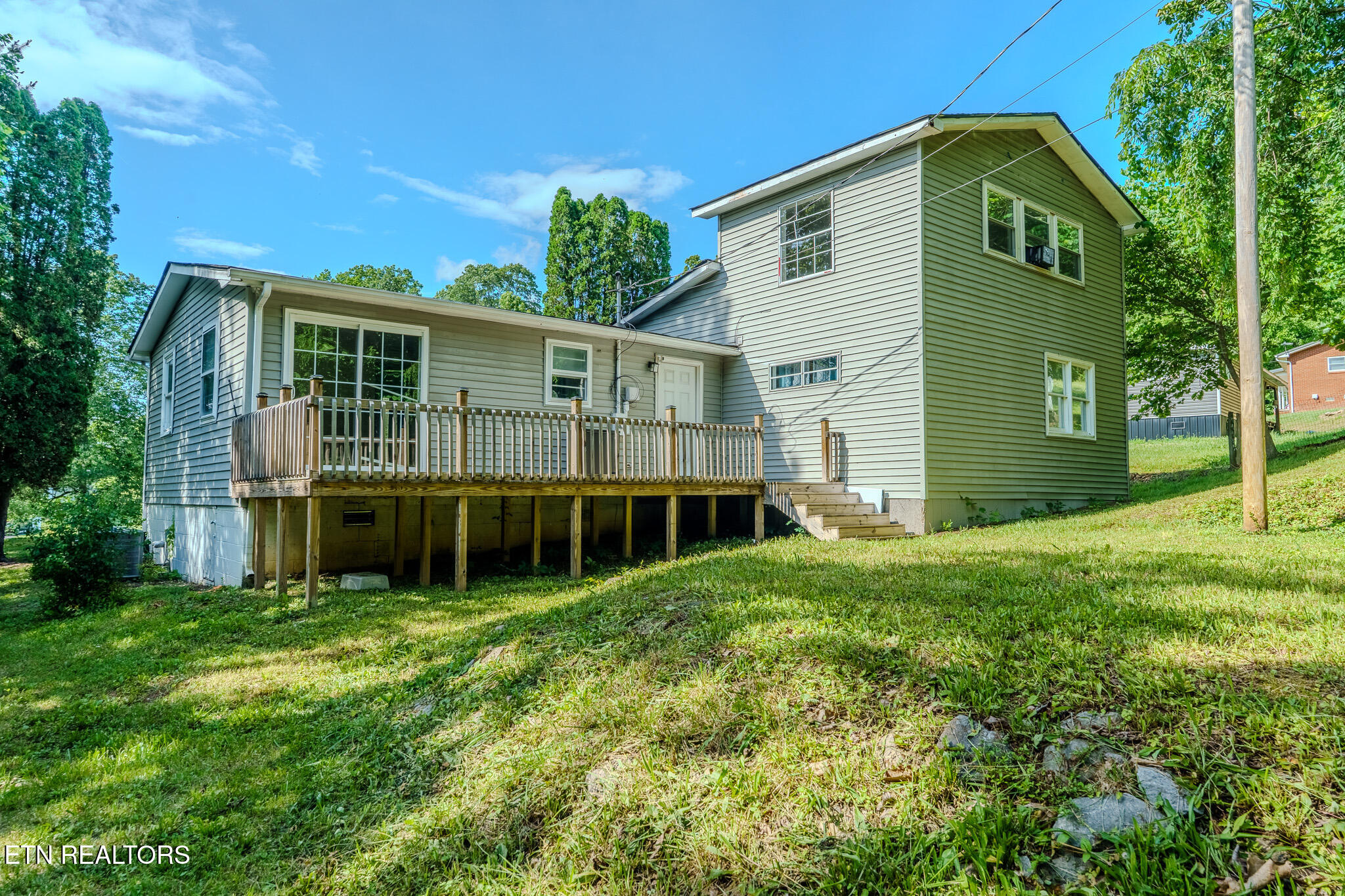 130 Day Circle Tazewell TN 37879