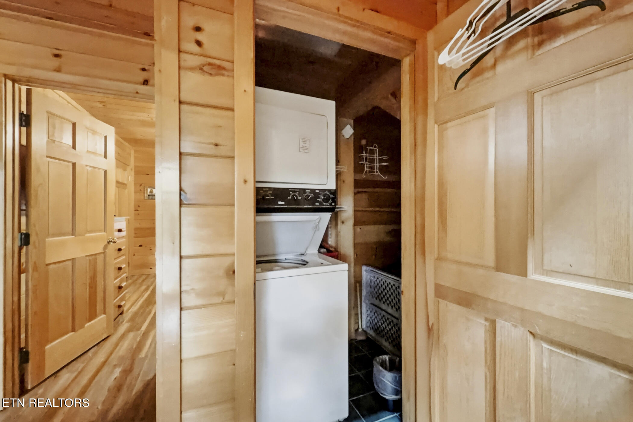 2015 Ridgecrest Loop Way Sevierville TN 37876