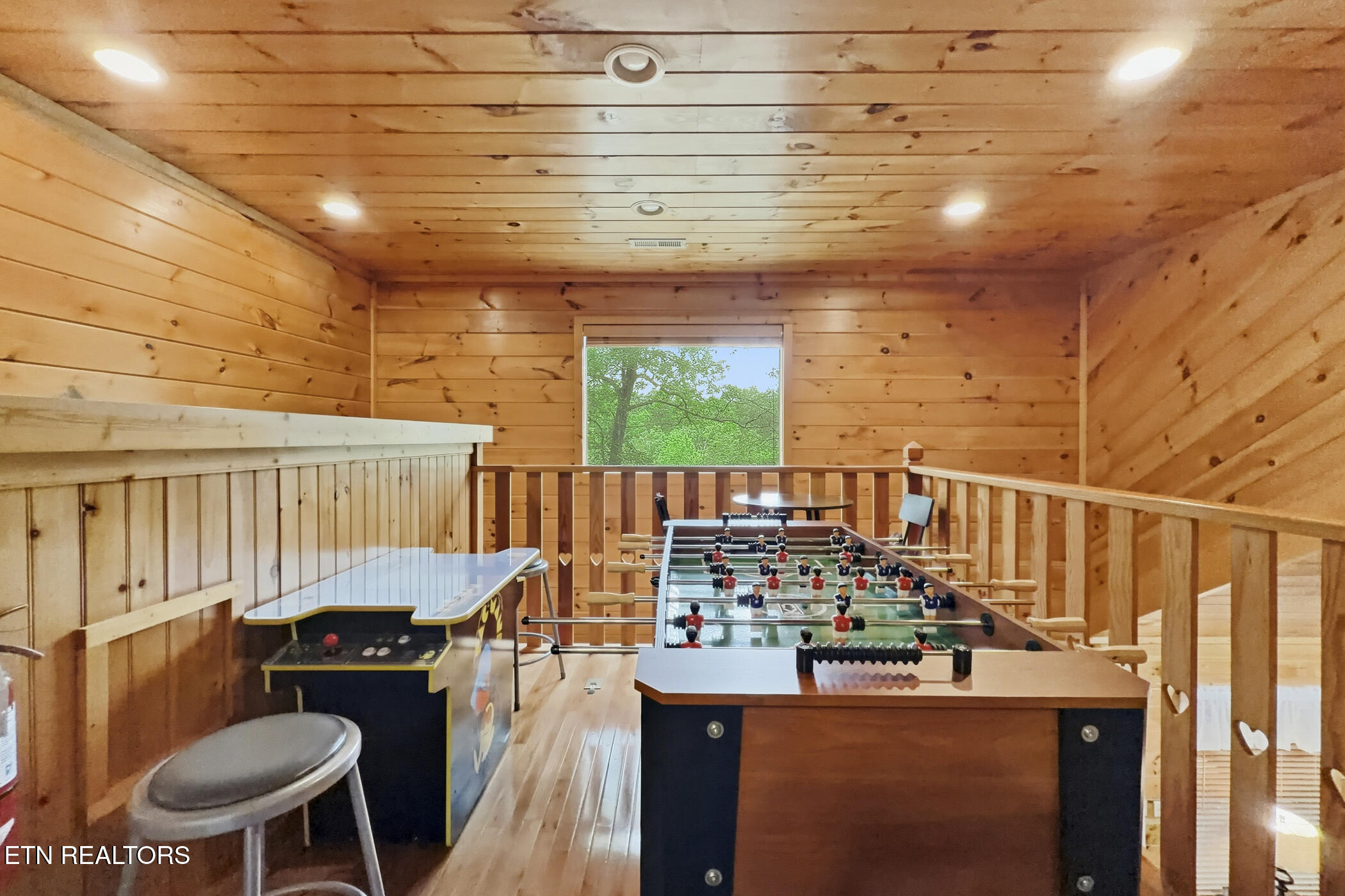 2015 Ridgecrest Loop Way Sevierville TN 37876