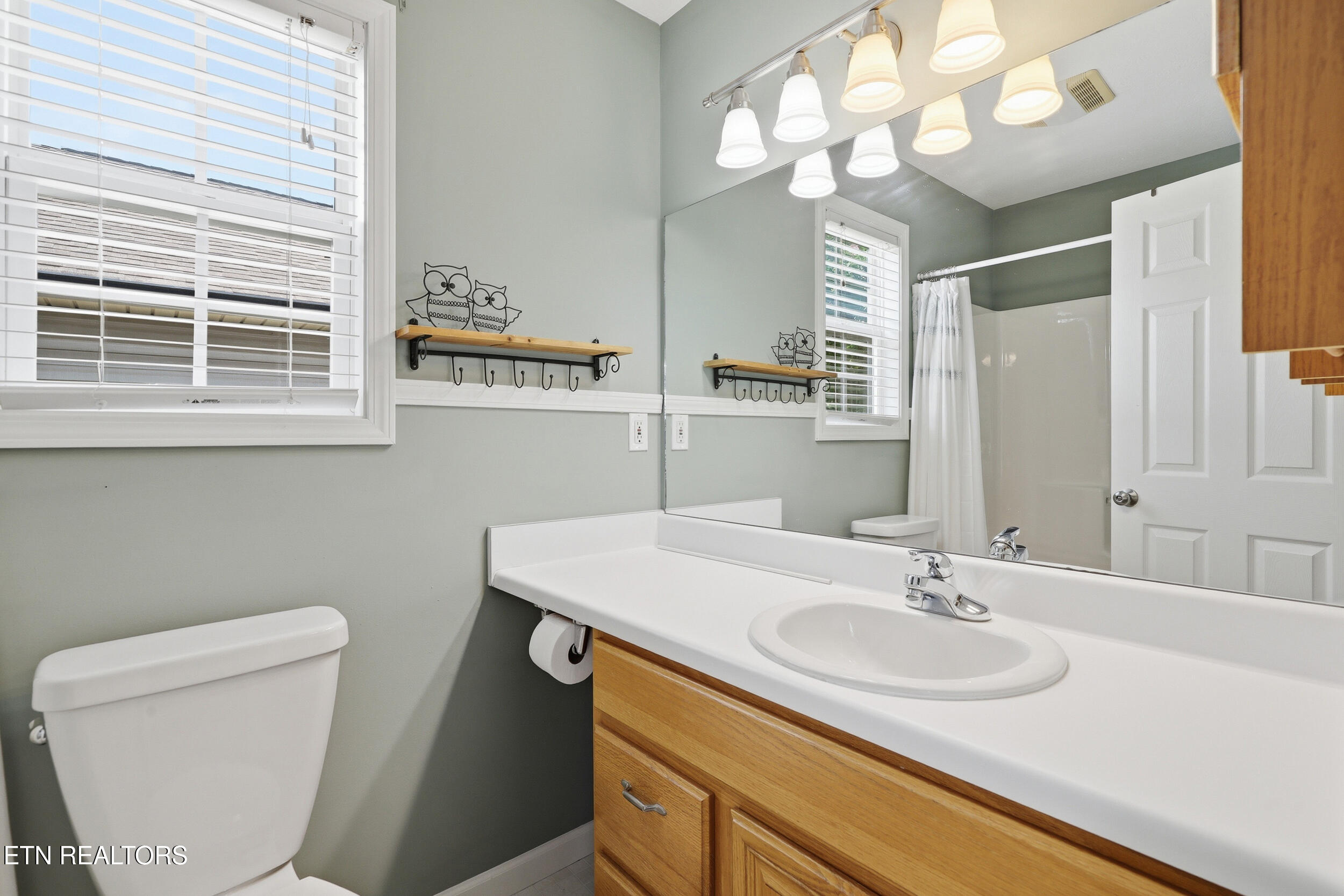 7544 Silveredge Road Knoxville TN 37918