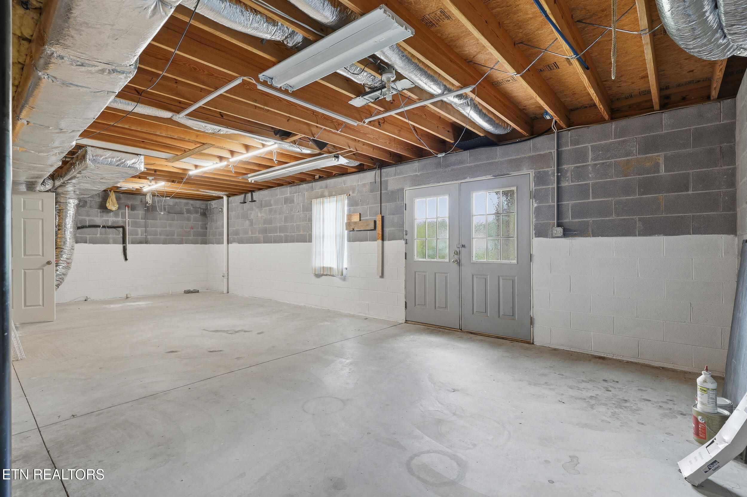7544 Silveredge Road Knoxville TN 37918