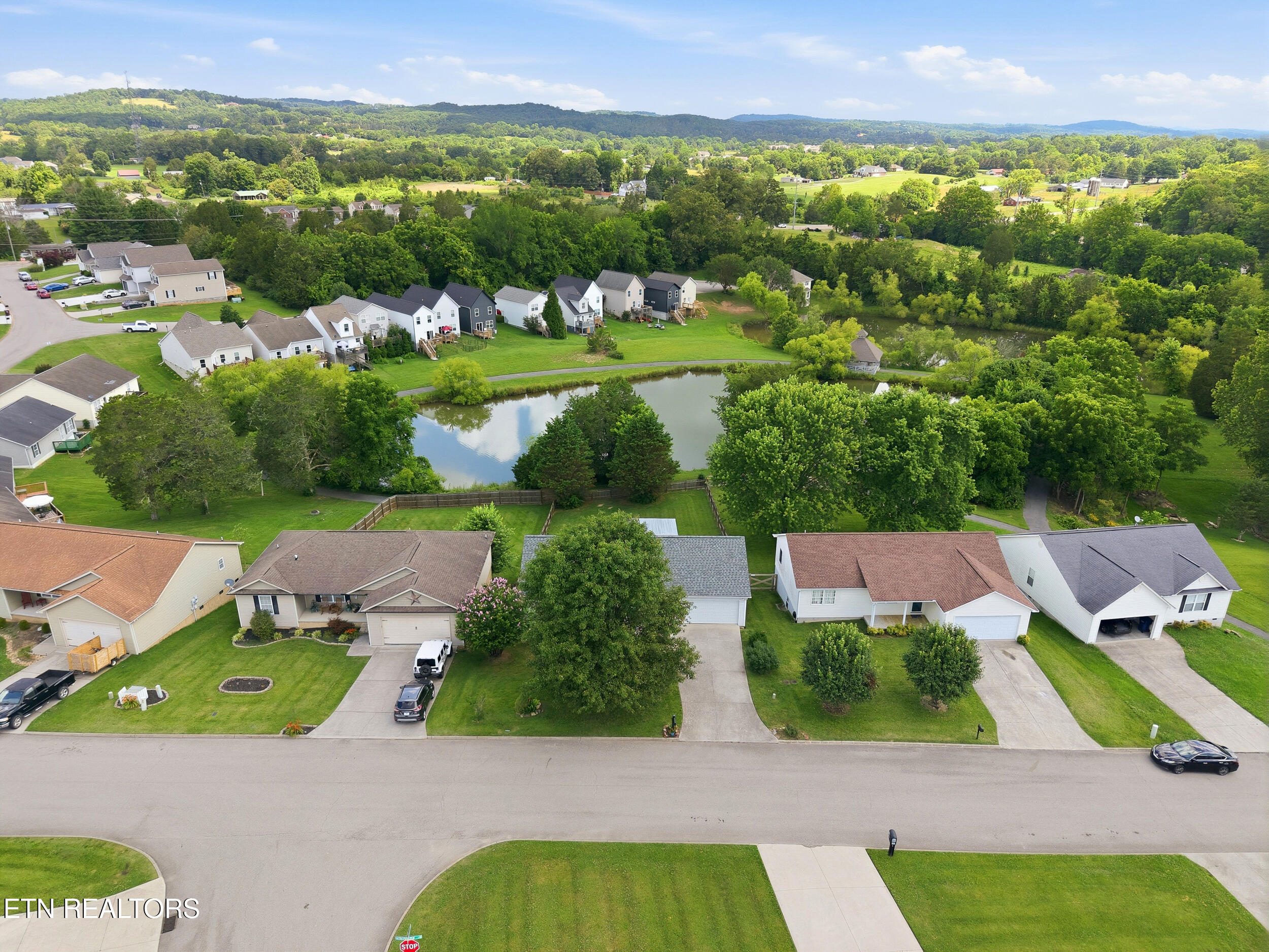 7544 Silveredge Road Knoxville TN 37918