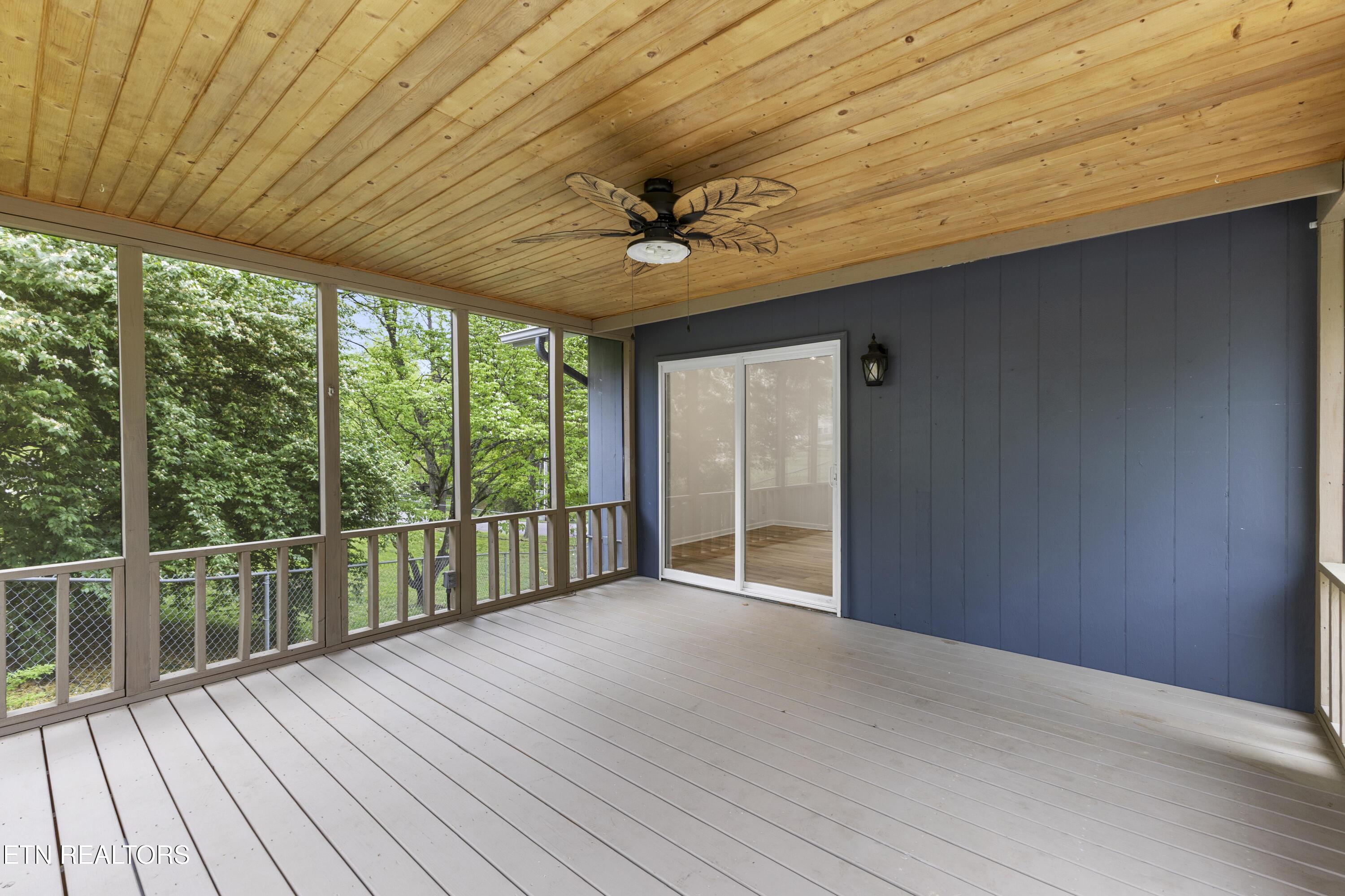 8907 Farne Island Boulevard Knoxville TN 37923