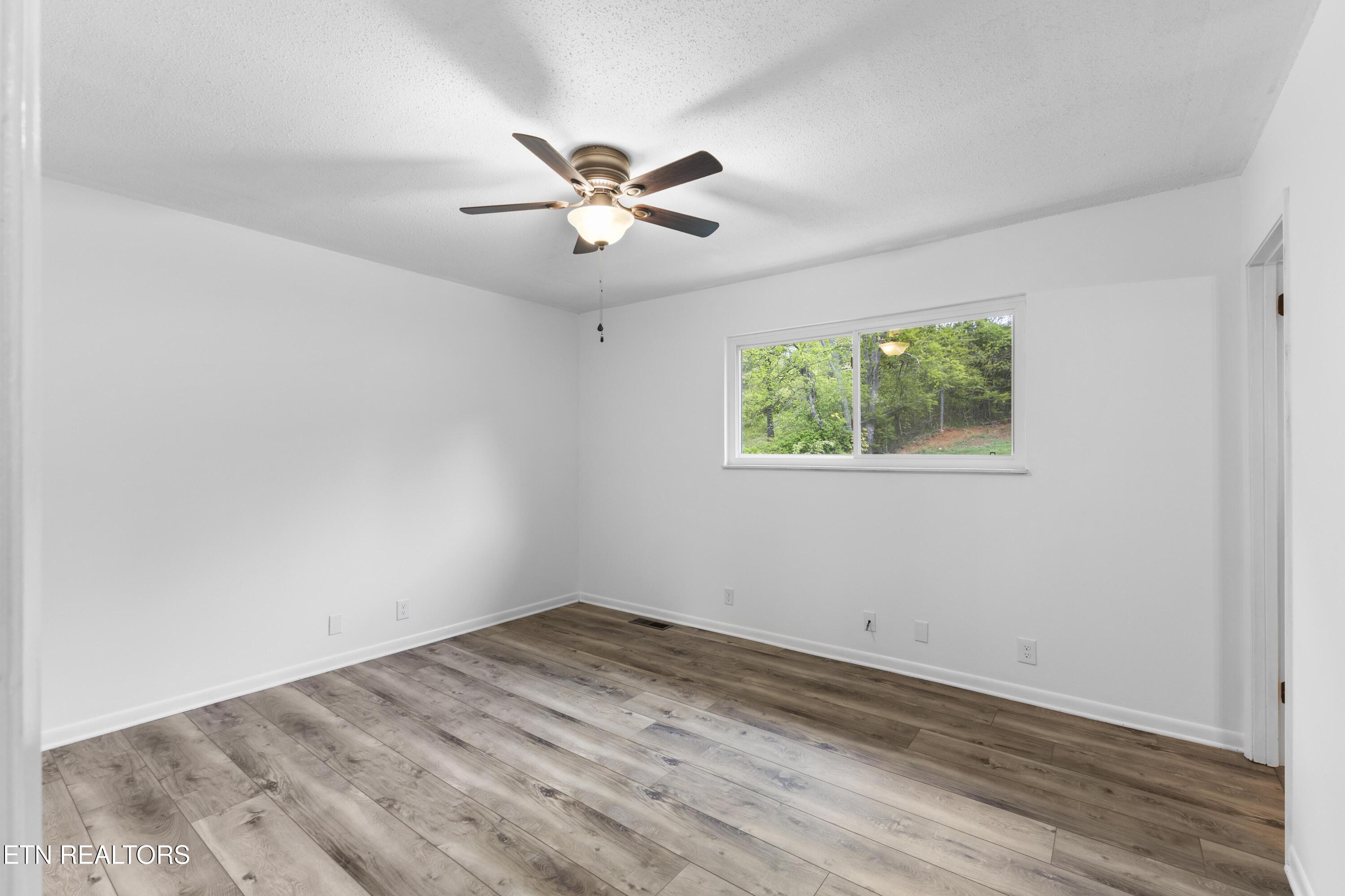 8907 Farne Island Boulevard Knoxville TN 37923