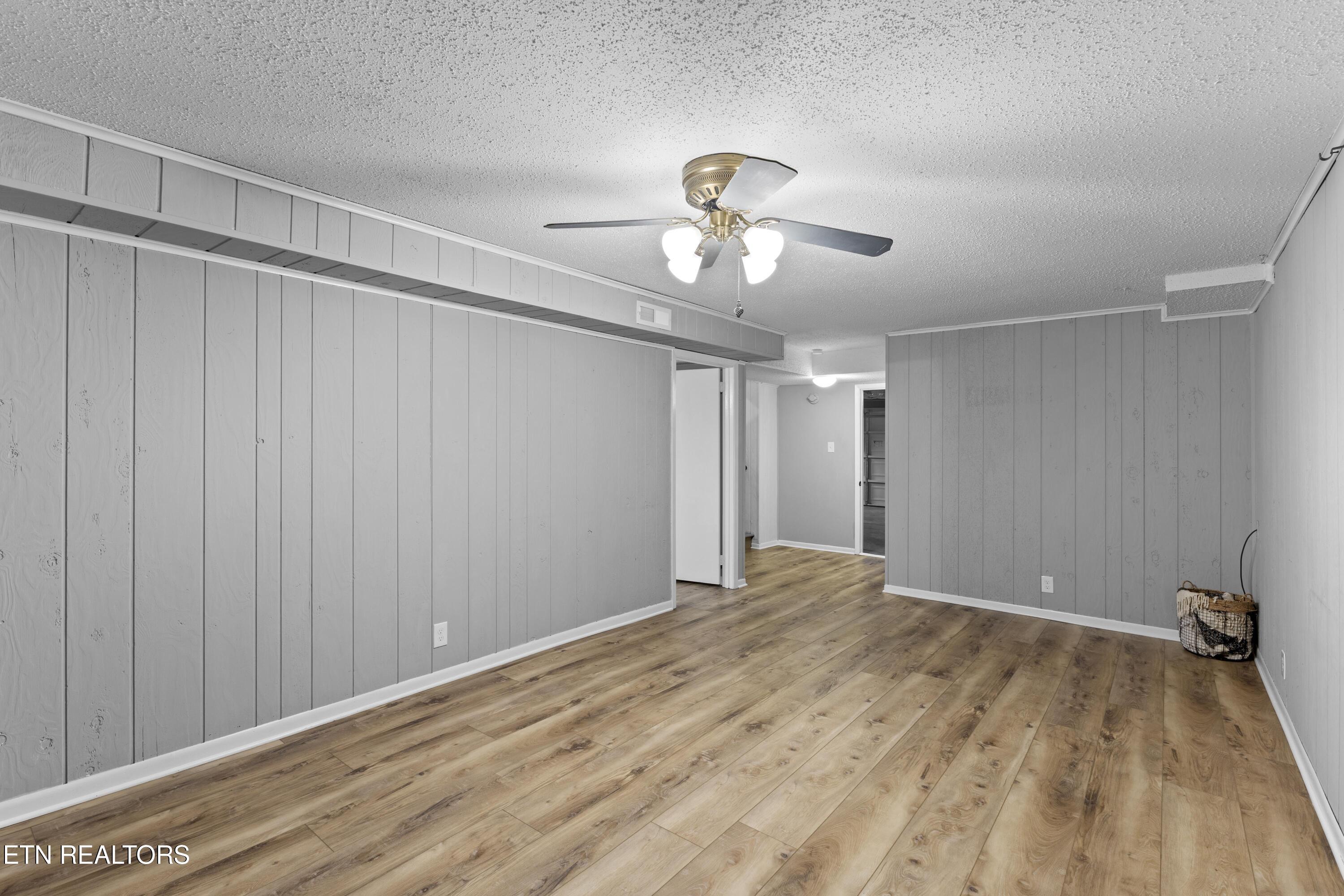 8907 Farne Island Boulevard Knoxville TN 37923