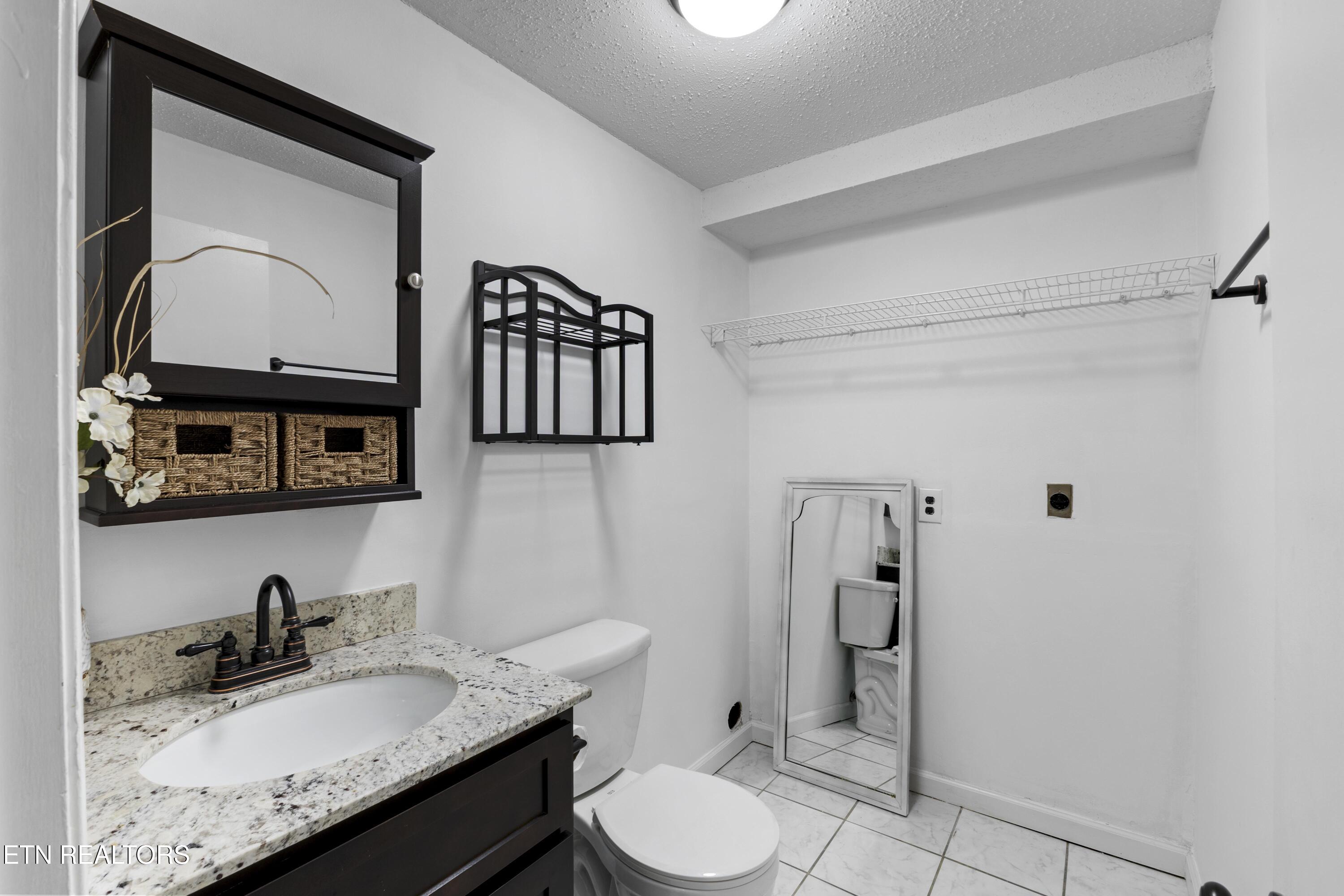 8907 Farne Island Boulevard Knoxville TN 37923