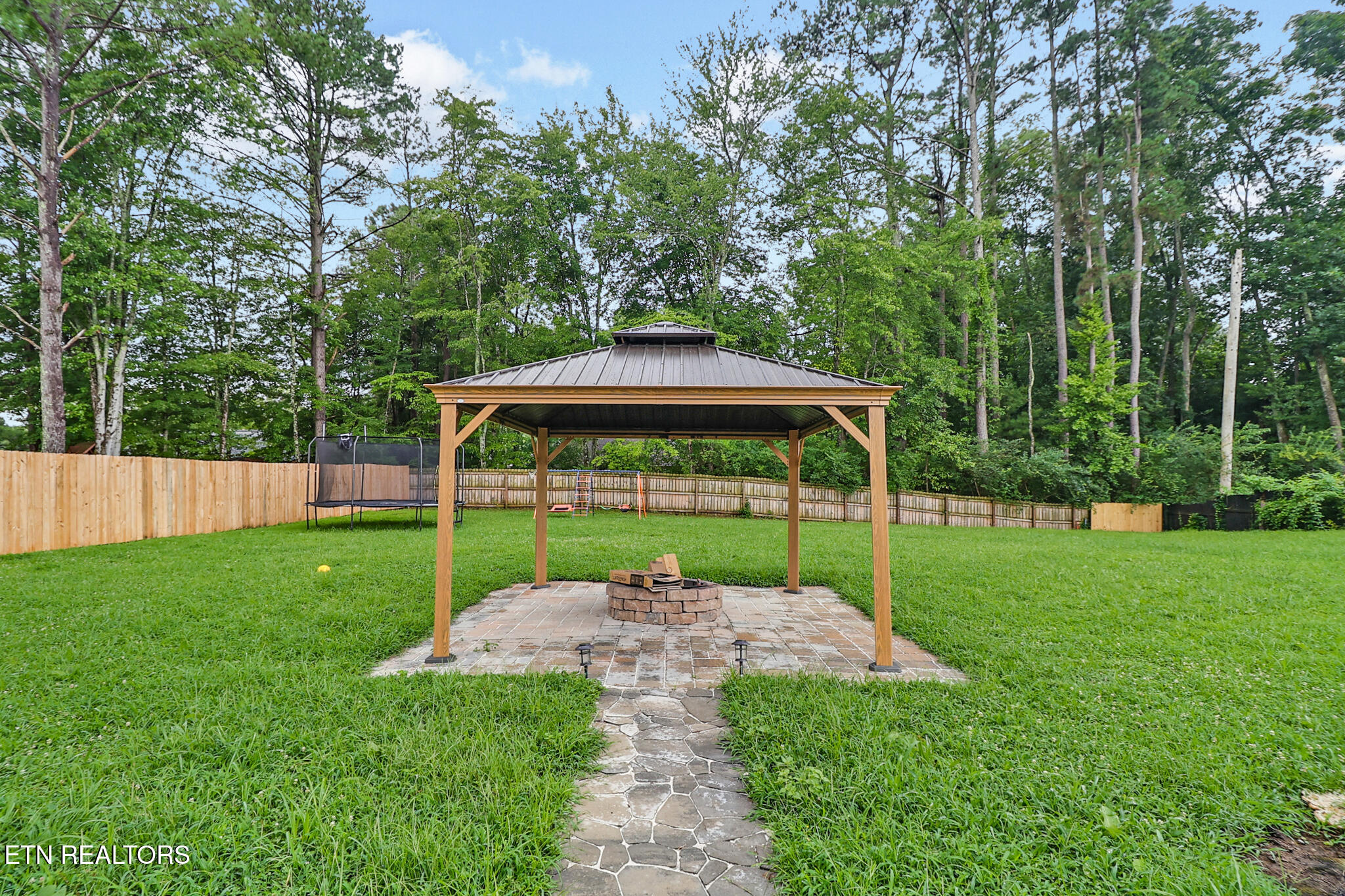 1177 Sparta Highway Crossville TN 38572