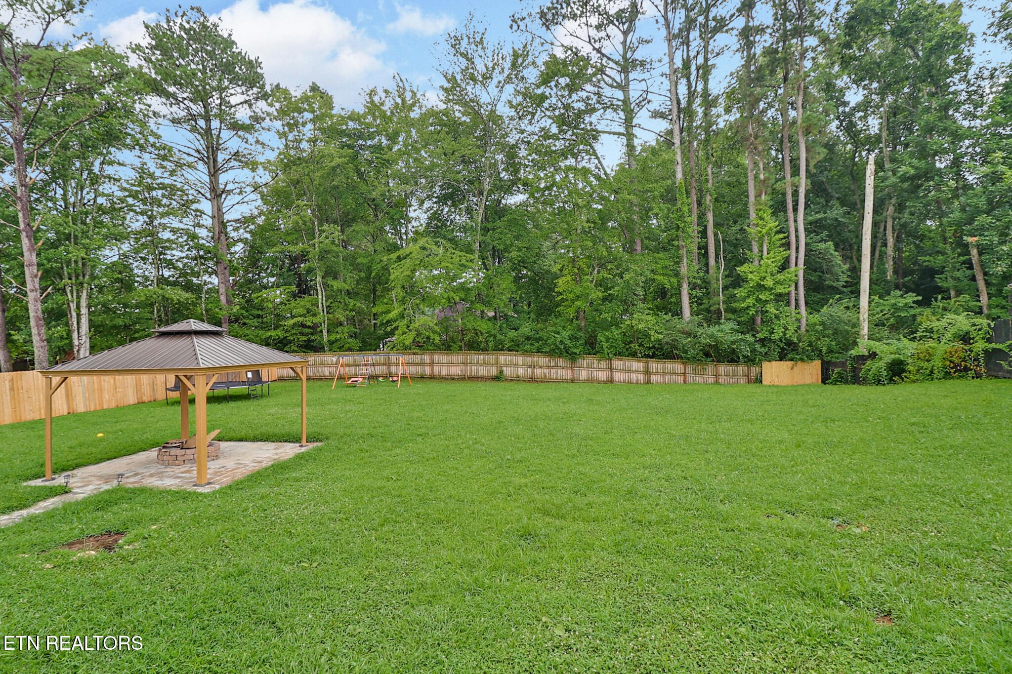 1177 Sparta Highway Crossville TN 38572