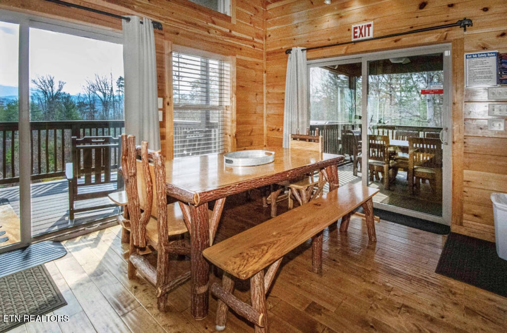 1607 Ridgecrest Drive Sevierville TN 37876