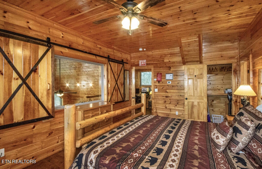 1607 Ridgecrest Drive Sevierville TN 37876