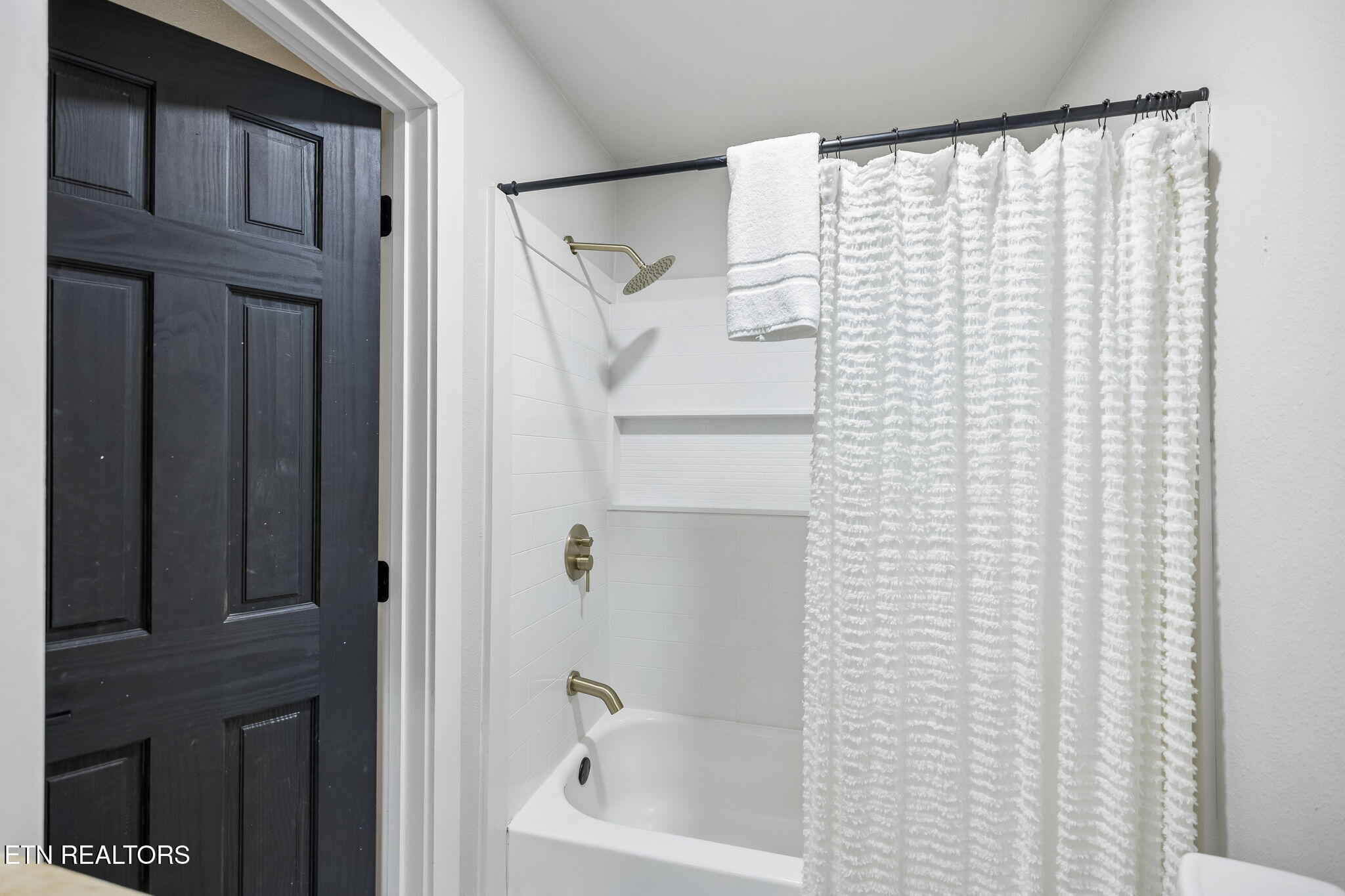 2760 Hawks View Trail Pigeon Forge TN 37876
