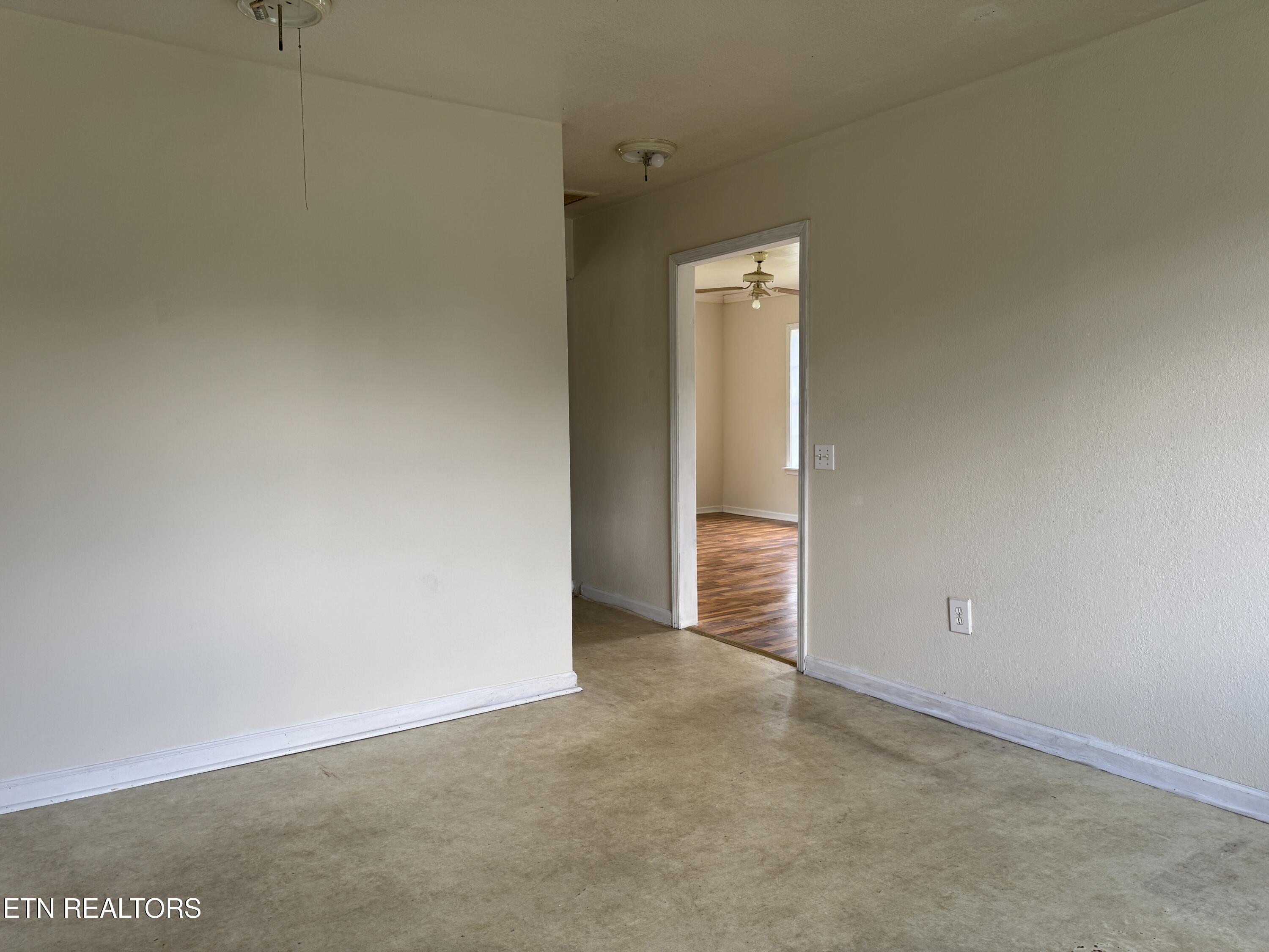 1028 Frank Campbell Road Jamestown TN 38556