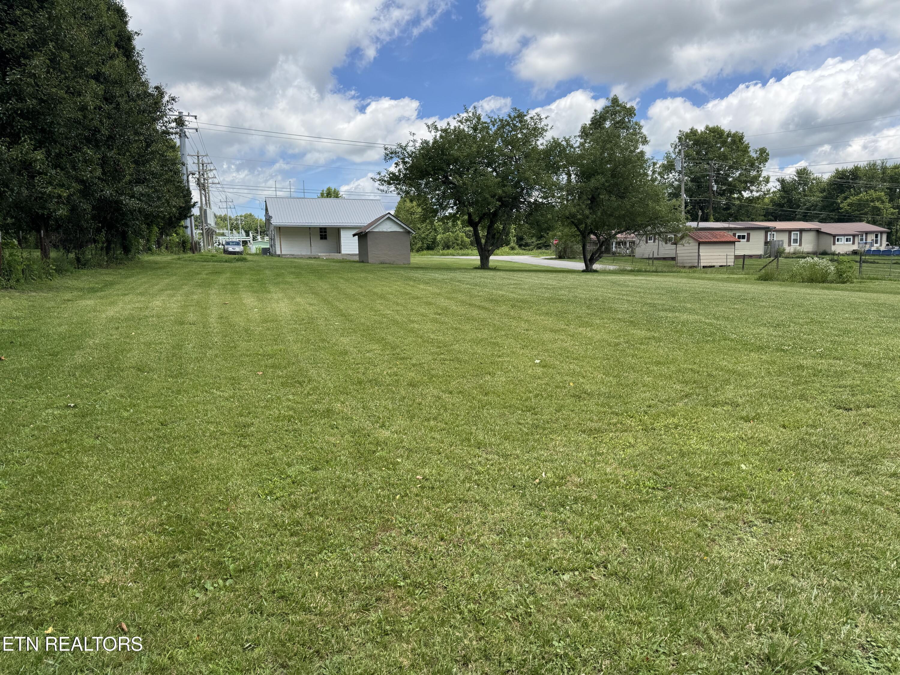 1028 Frank Campbell Road Jamestown TN 38556