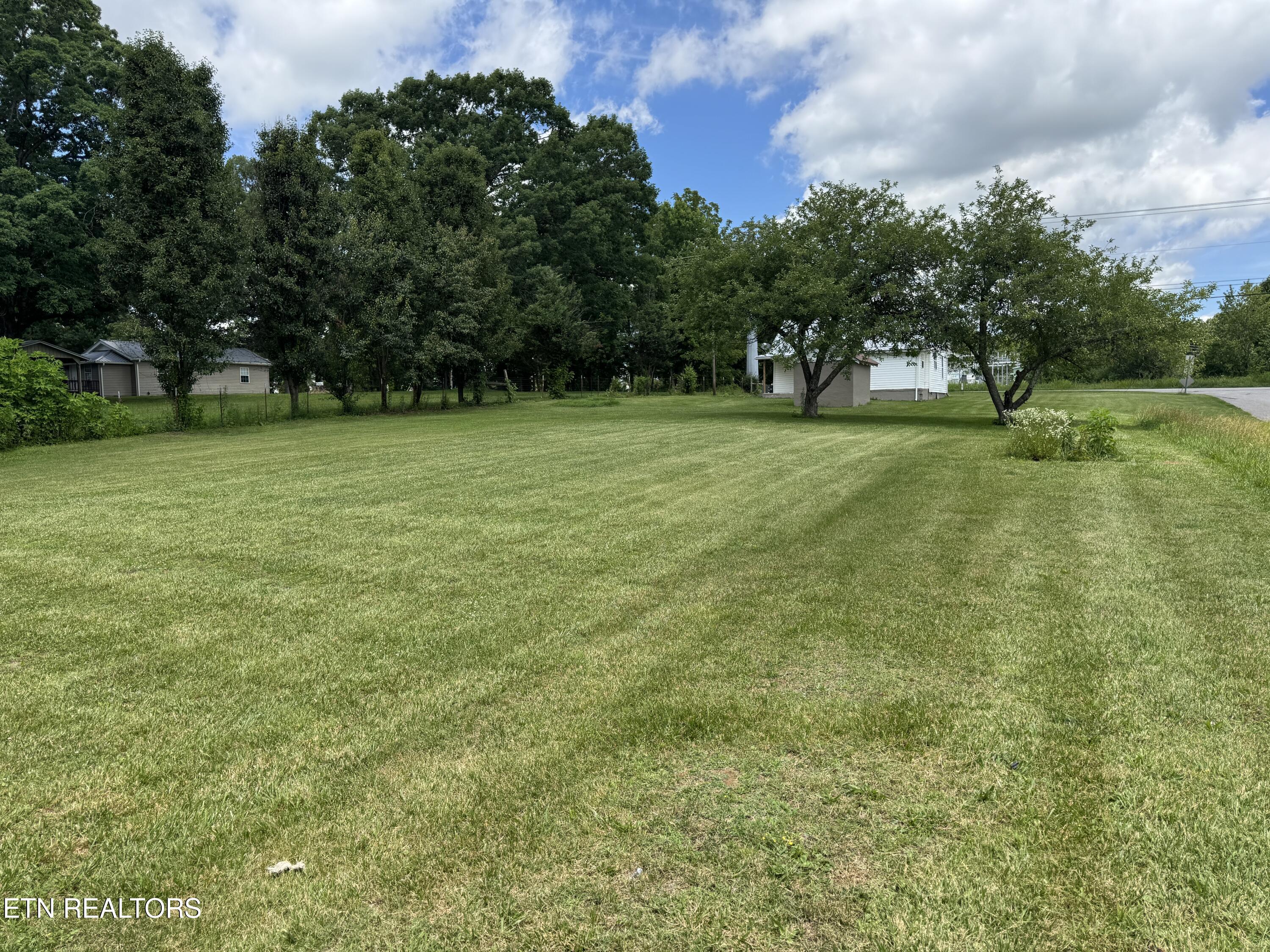 1028 Frank Campbell Road Jamestown TN 38556