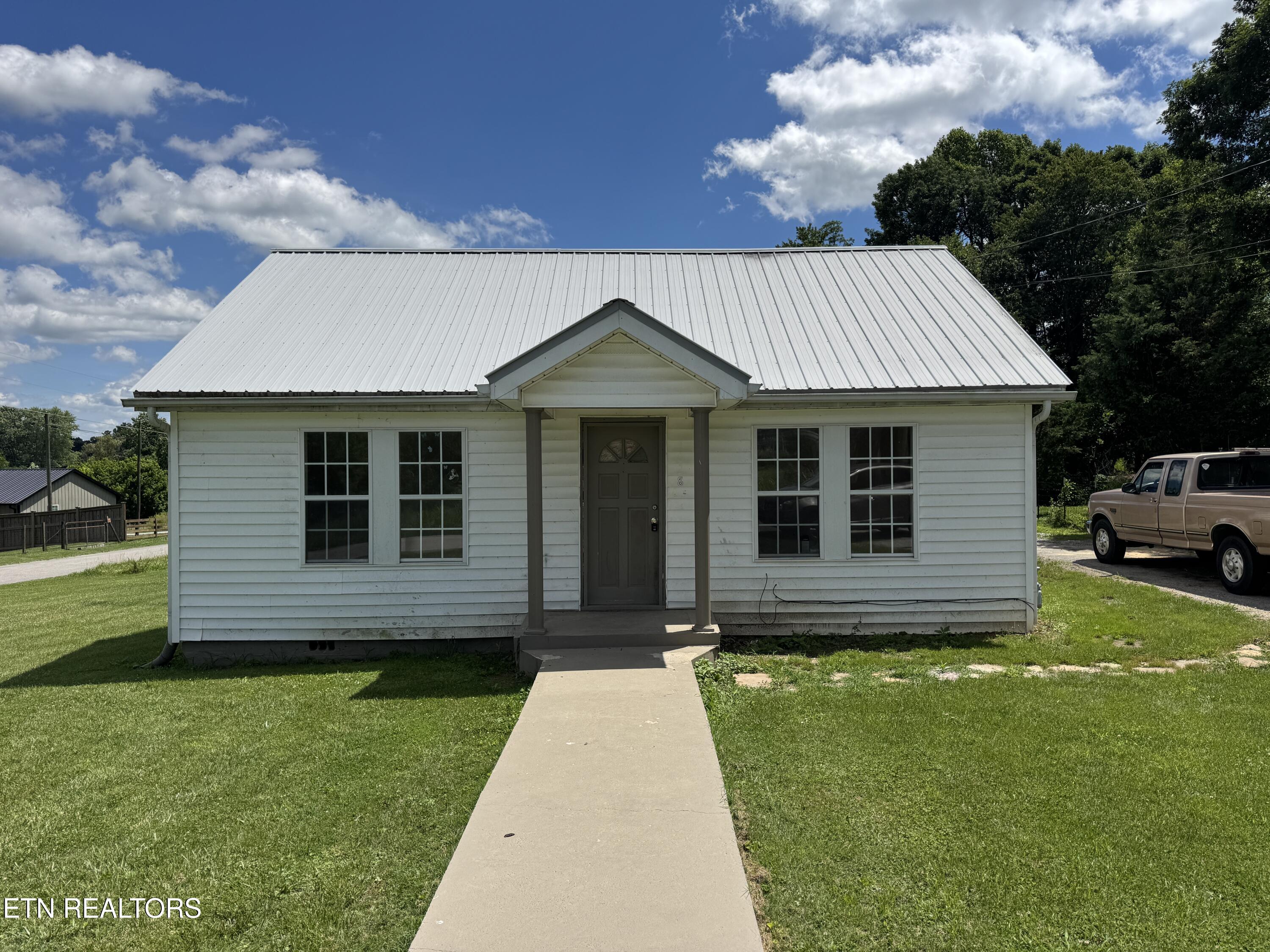 1028 Frank Campbell Road Jamestown TN 38556