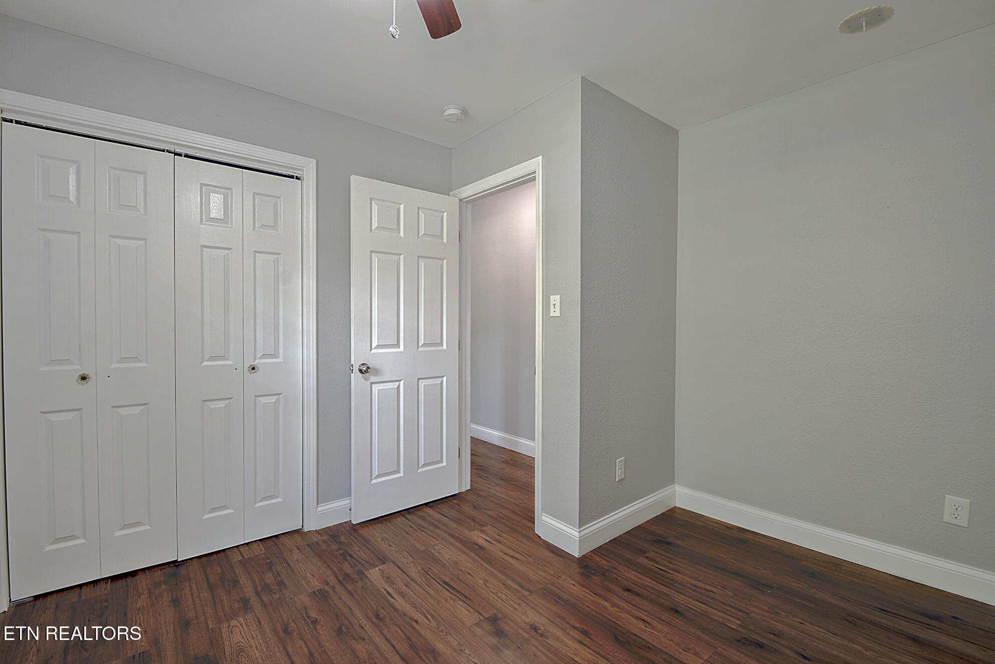 5924 W Pine Lane Knoxville TN 37909
