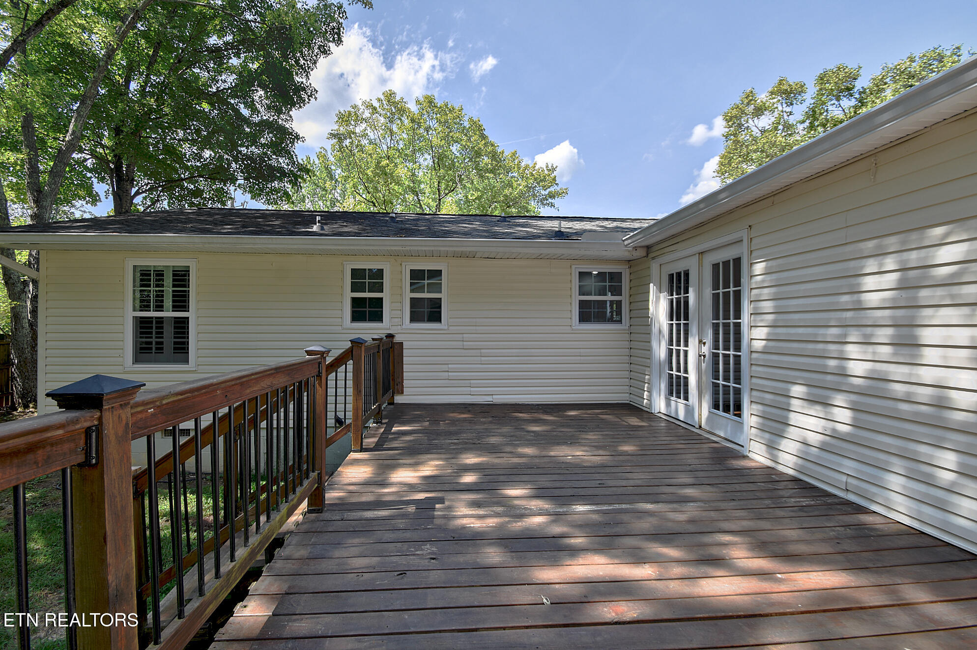 5924 W Pine Lane Knoxville TN 37909
