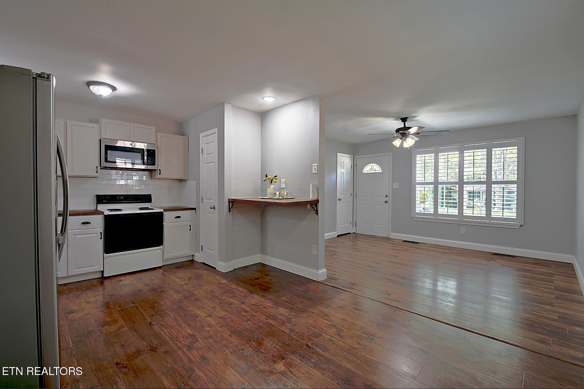 5924 W Pine Lane Knoxville TN 37909