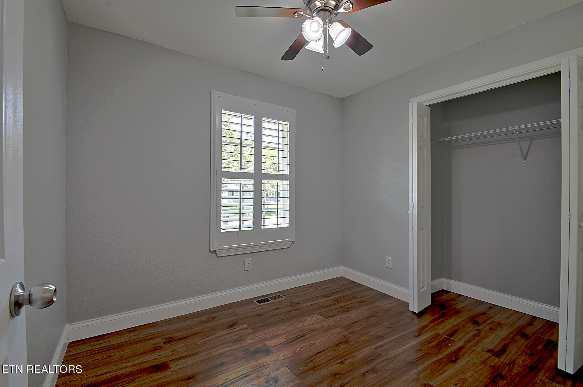 5924 W Pine Lane Knoxville TN 37909