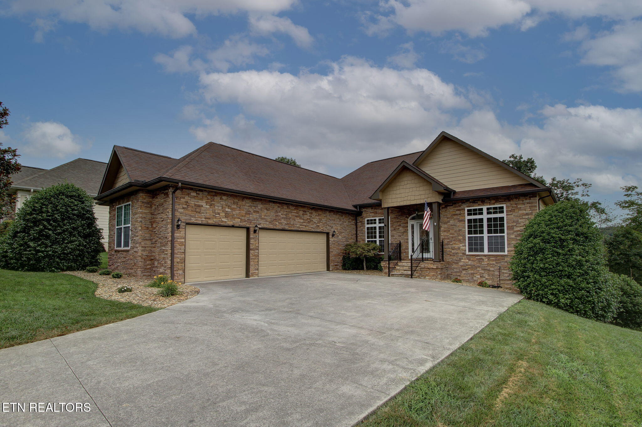 205 Oonoga Way Loudon TN 37774