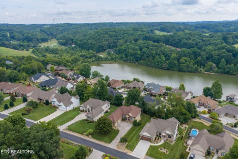 205 Oonoga Way Loudon TN 37774