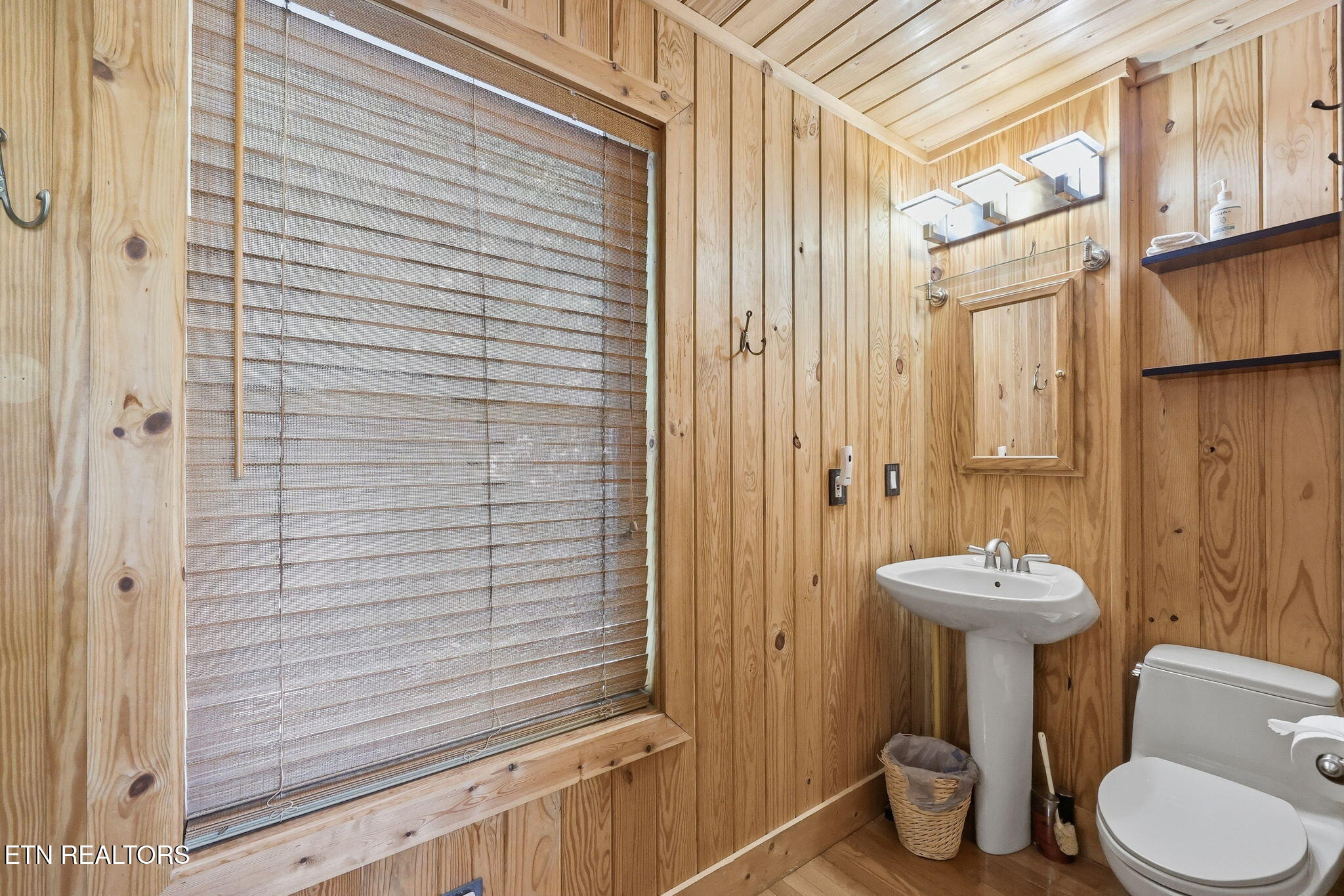 553 Hurricane Hollow Road Maynardville TN 37807