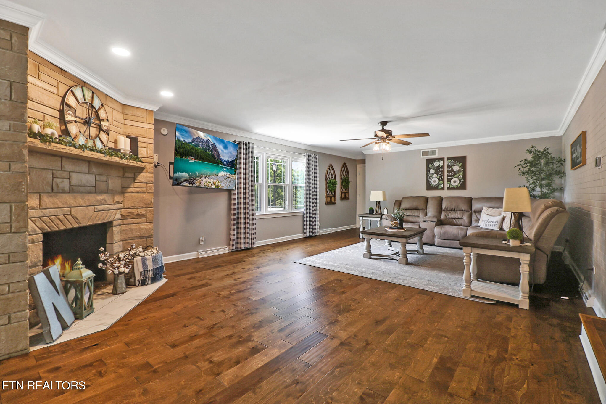 335 Woodland Street Livingston TN 38570