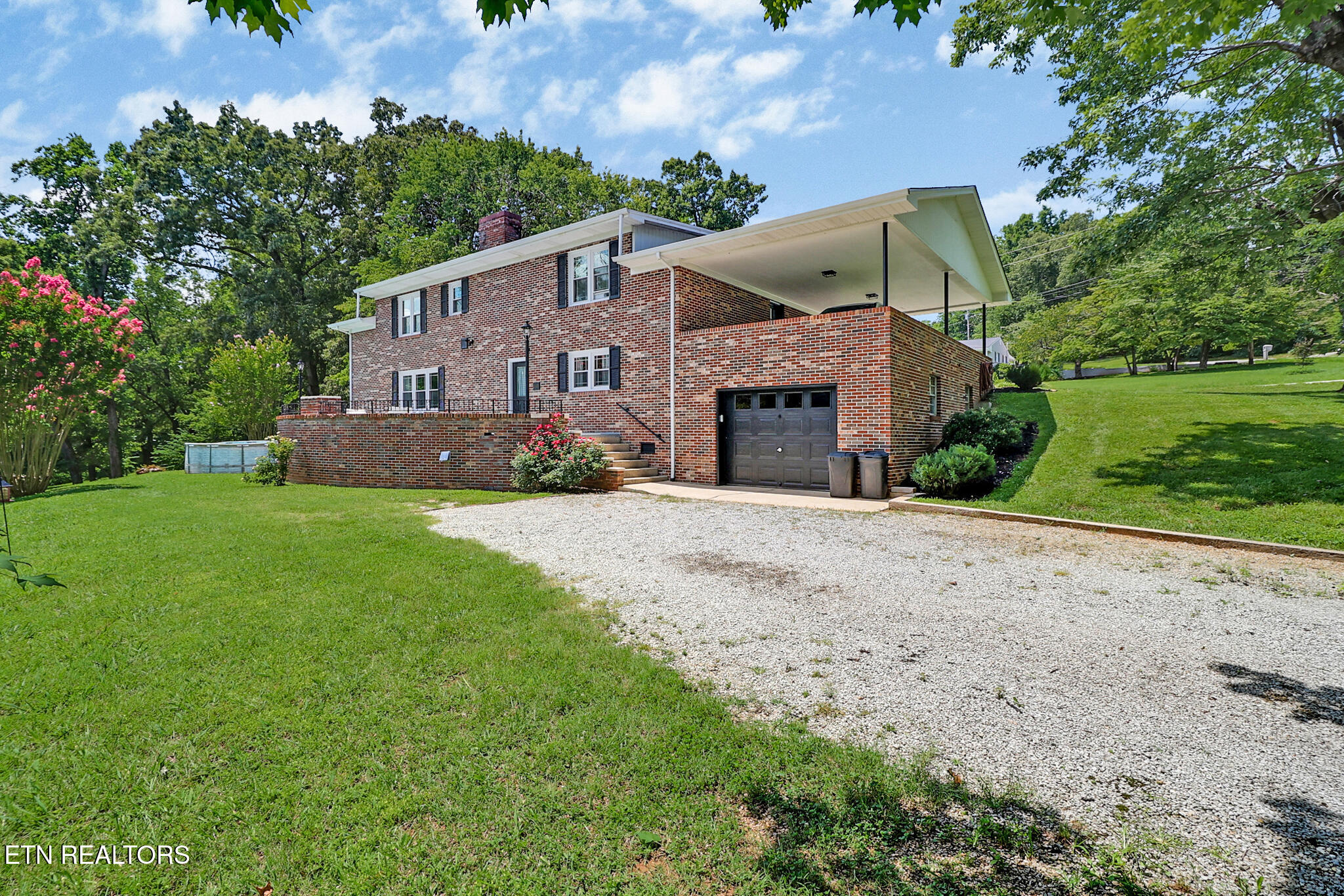 335 Woodland Street Livingston TN 38570