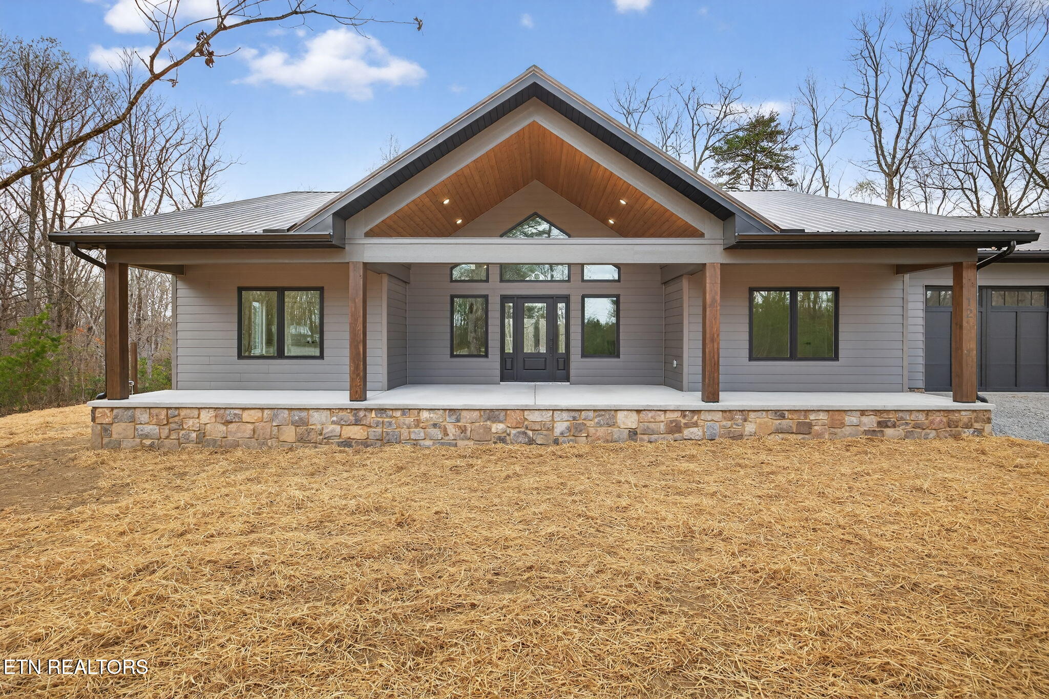 12 Pine Place Monterey TN 38574