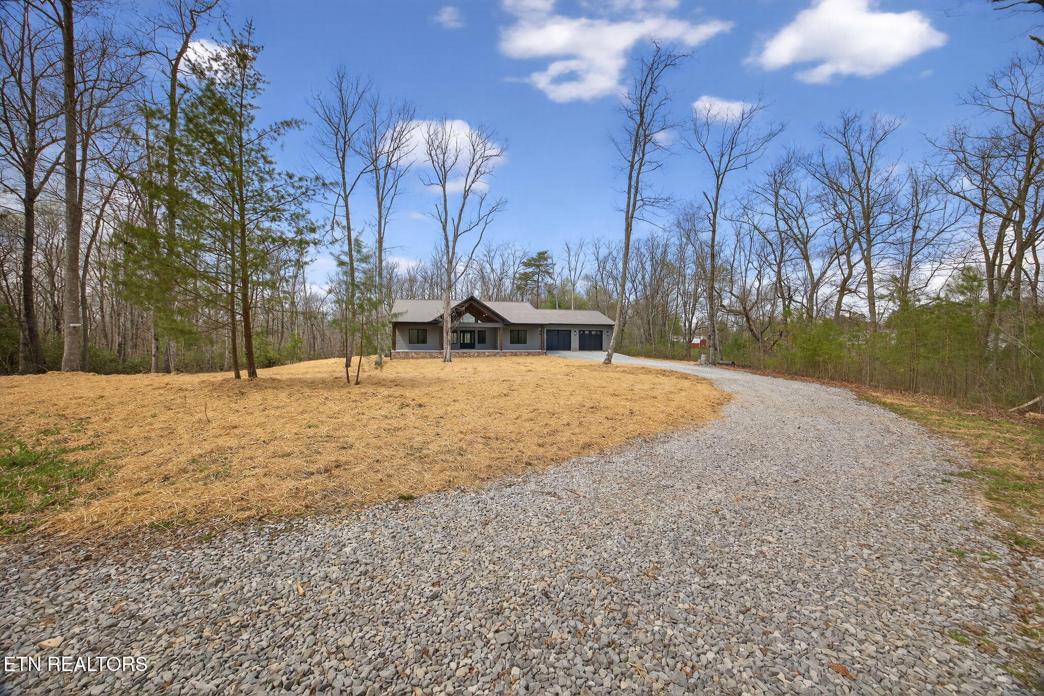 12 Pine Place Monterey TN 38574